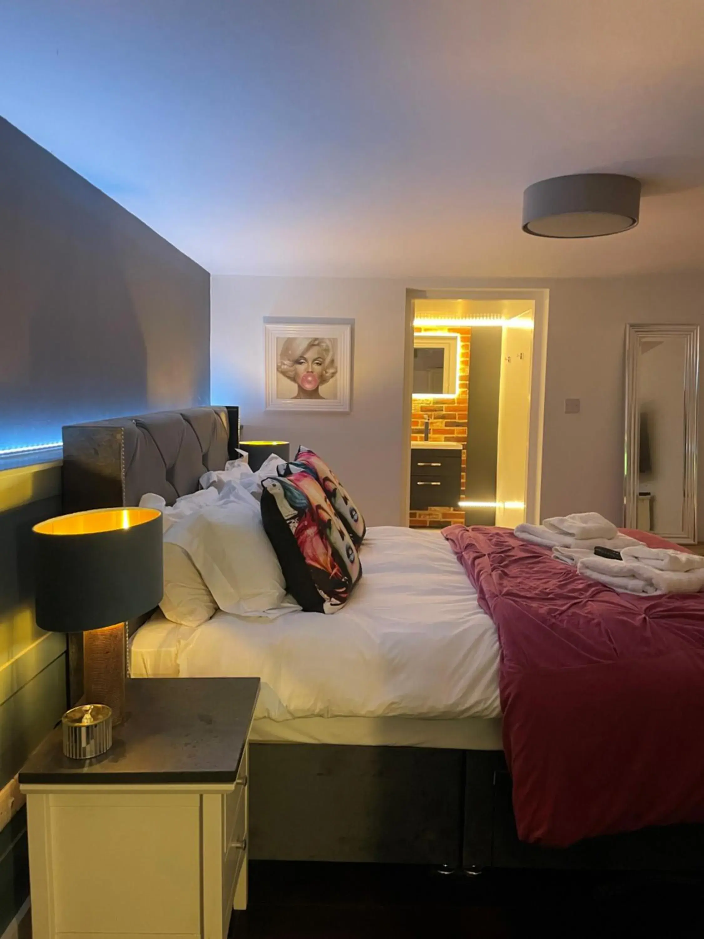 Property building, Bed in Glencree Property building, Bed in Glencree