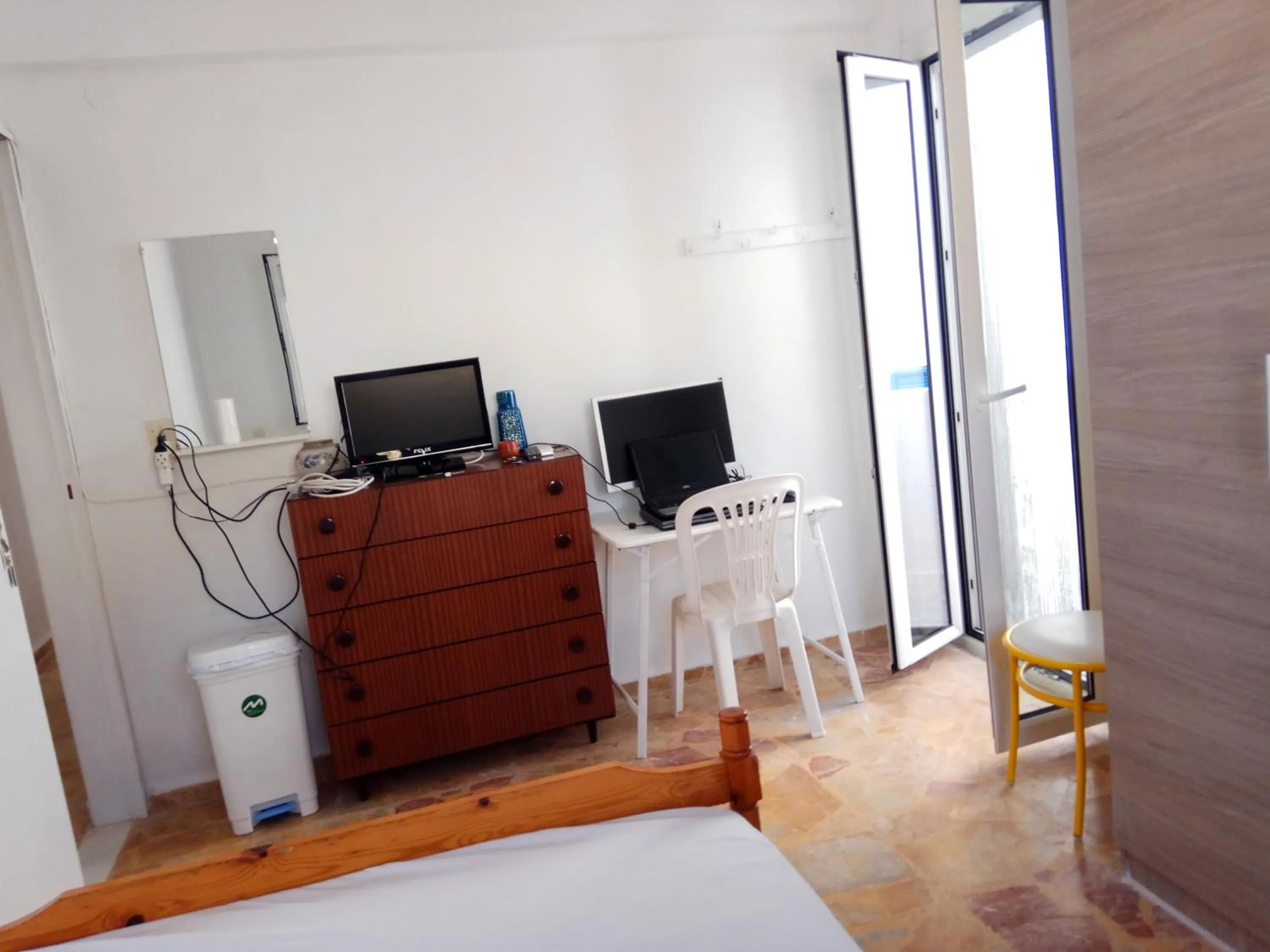 Bed in Grandma Vasiliki Rooms To Let