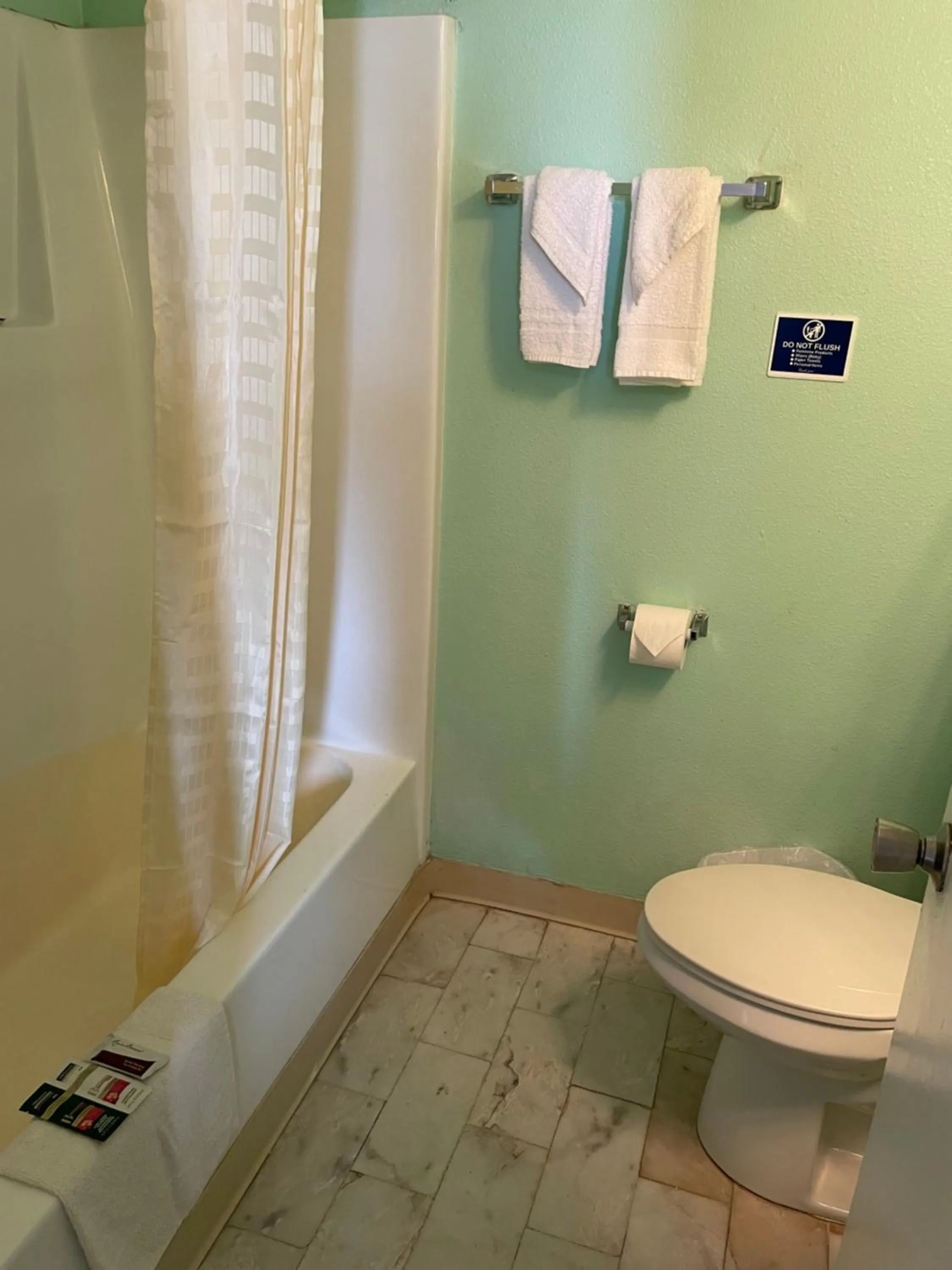 Bathroom in Southwind Inn