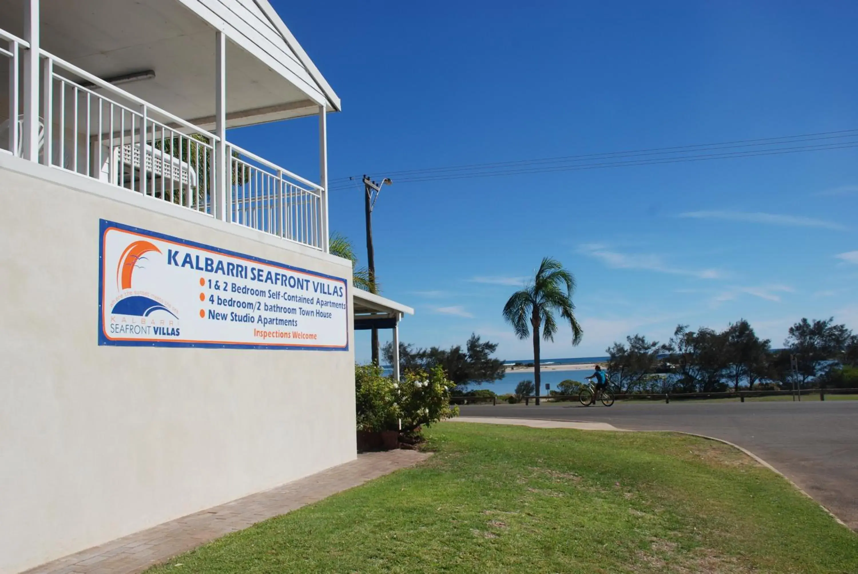 Facade/entrance in Kalbarri Seafront Villas Facade/entrance in Kalbarri Seafront Villas