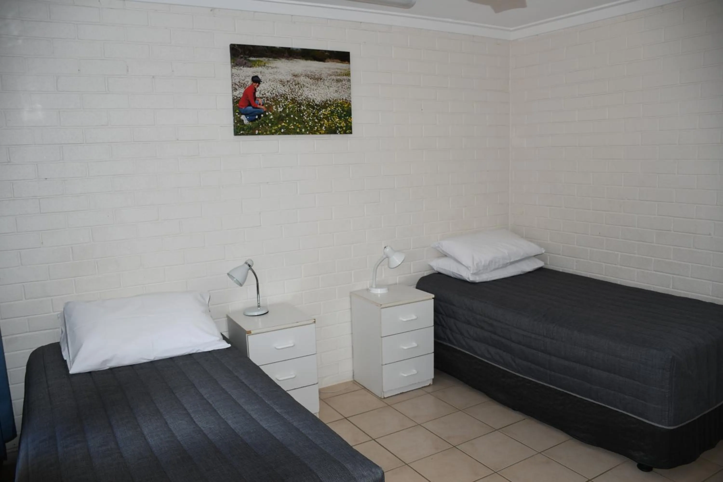 Photo of the whole room, Bed in Kalbarri Seafront Villas