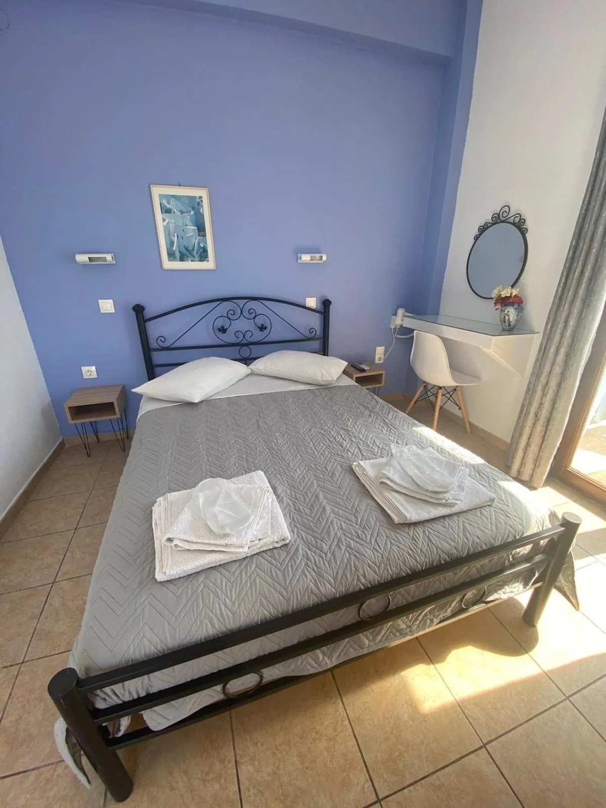 Toilet, Bed in Stella Nomikou Apartments