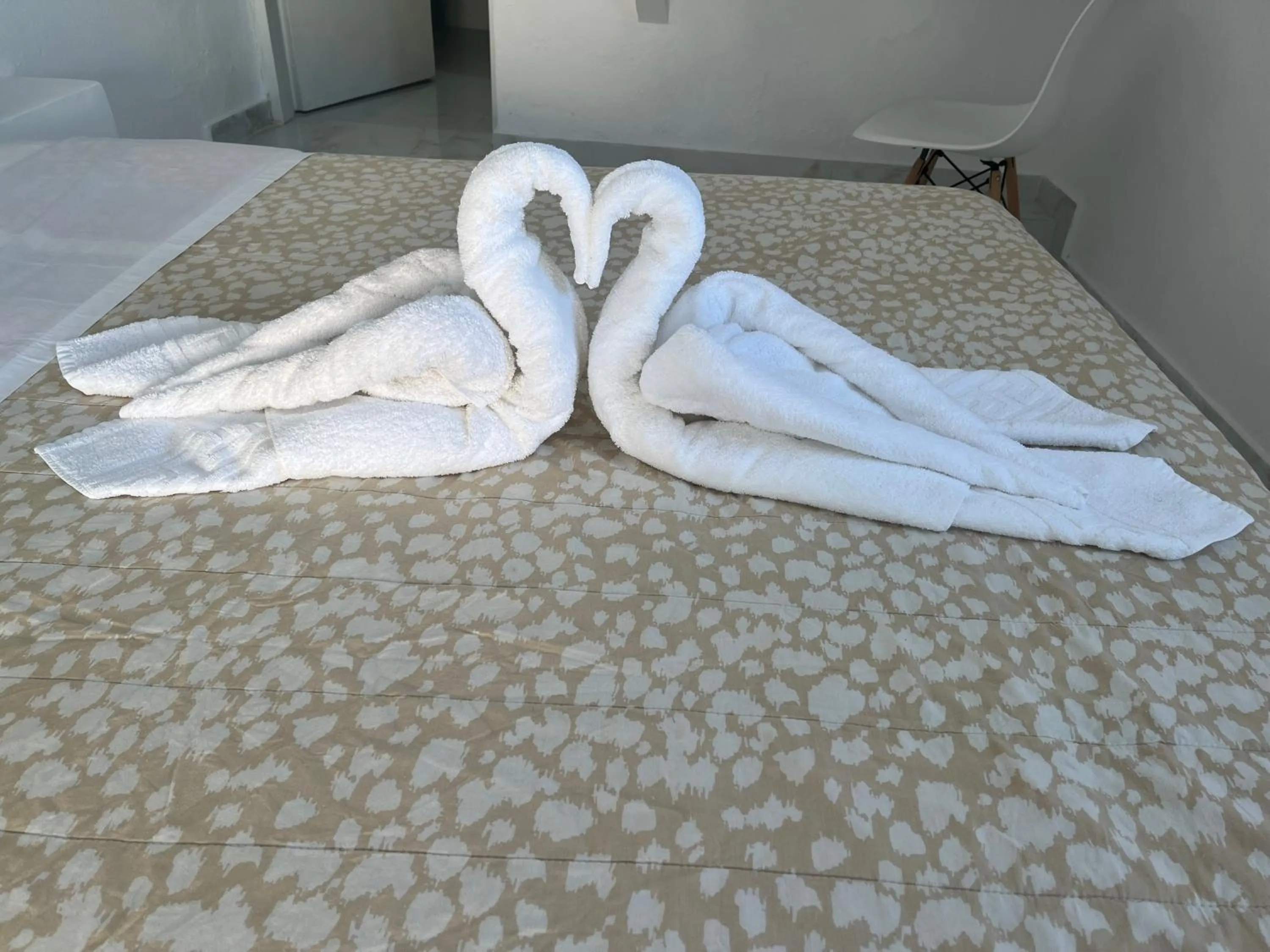 Bed in Stella Nomikou Apartments