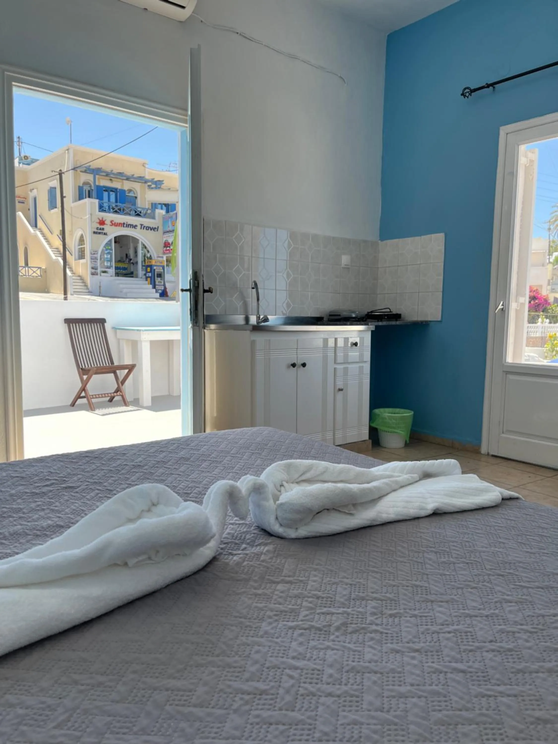 Bed in Stella Nomikou Apartments