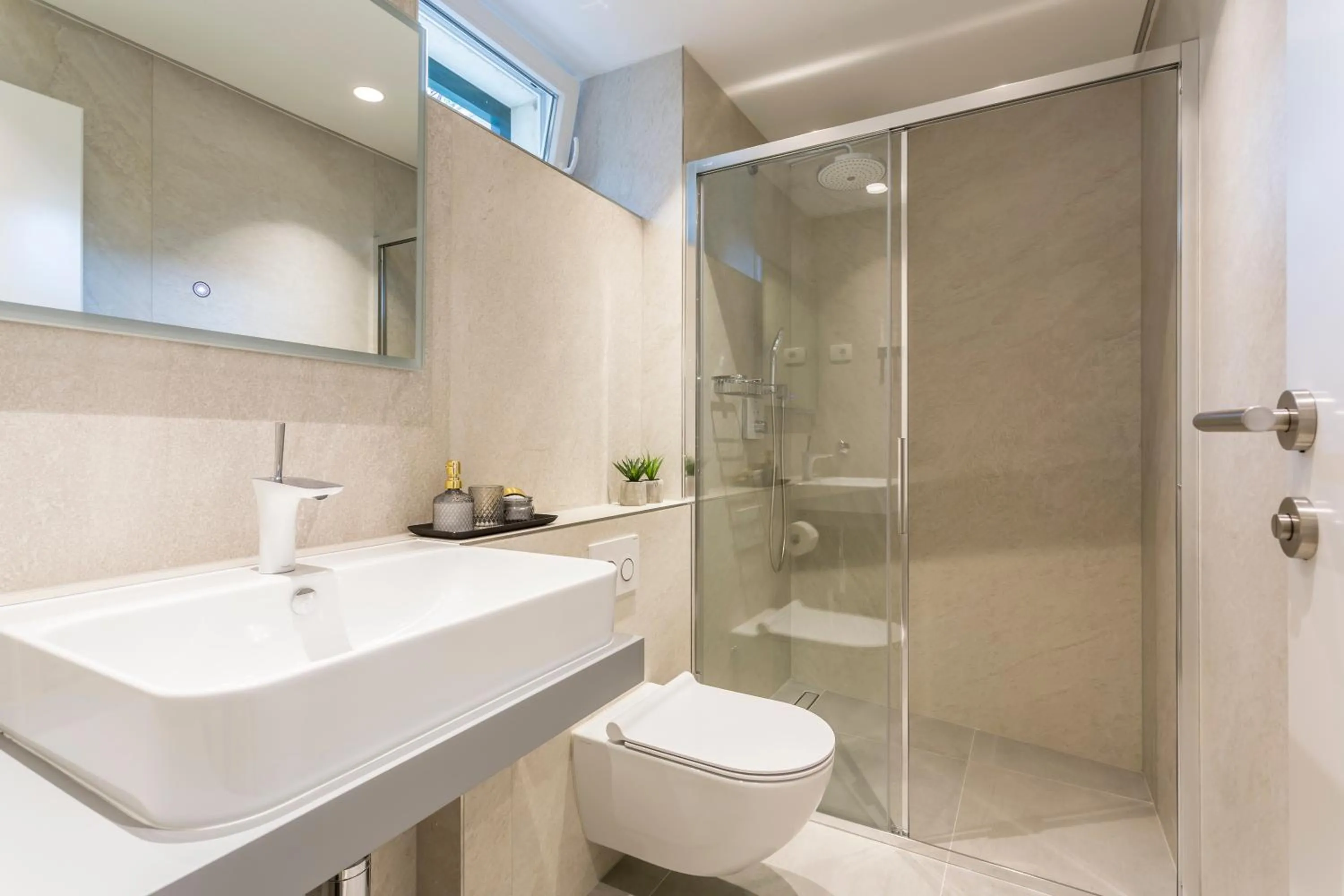 Miara Luxury Rooms
