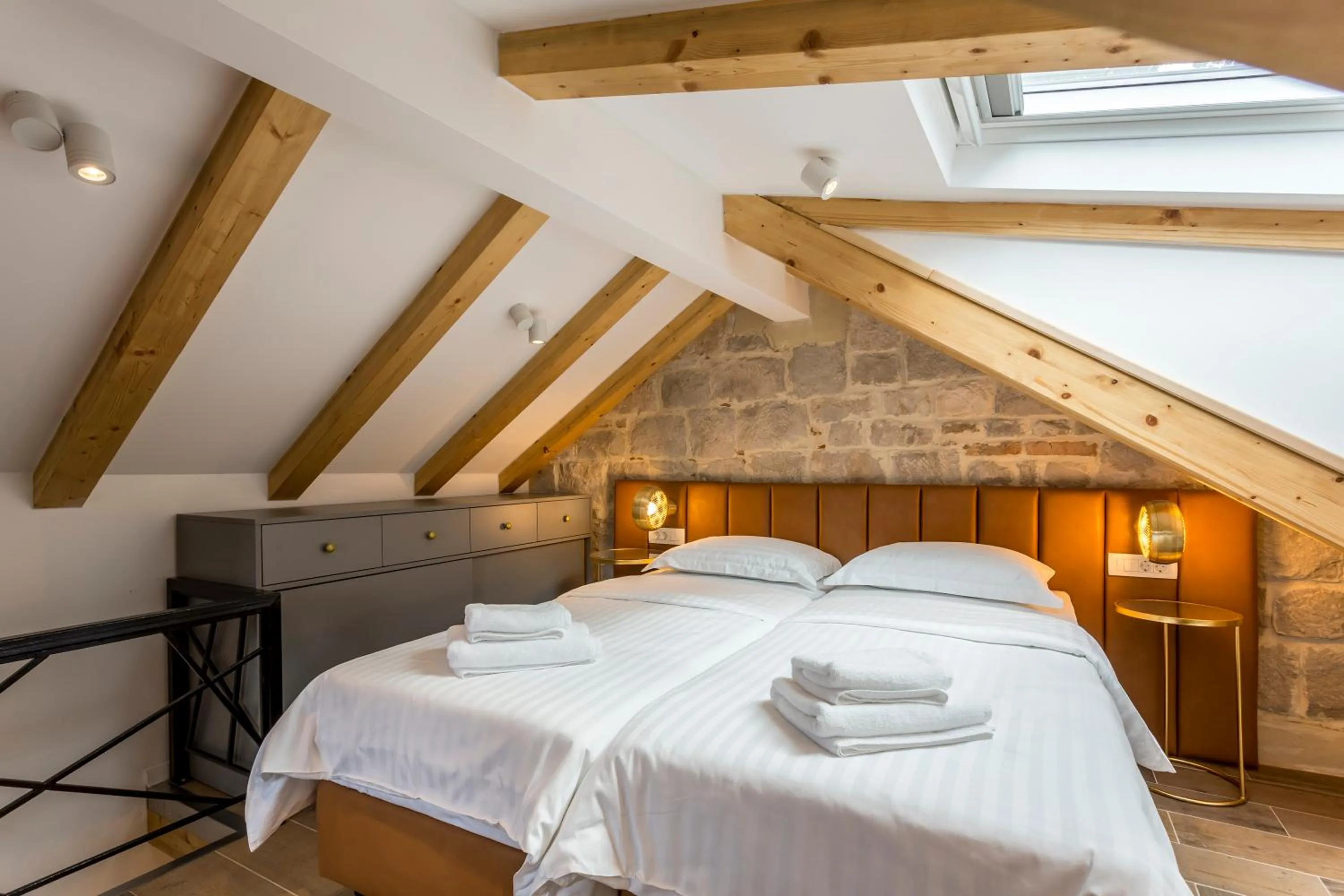Bed in Miara Luxury Rooms