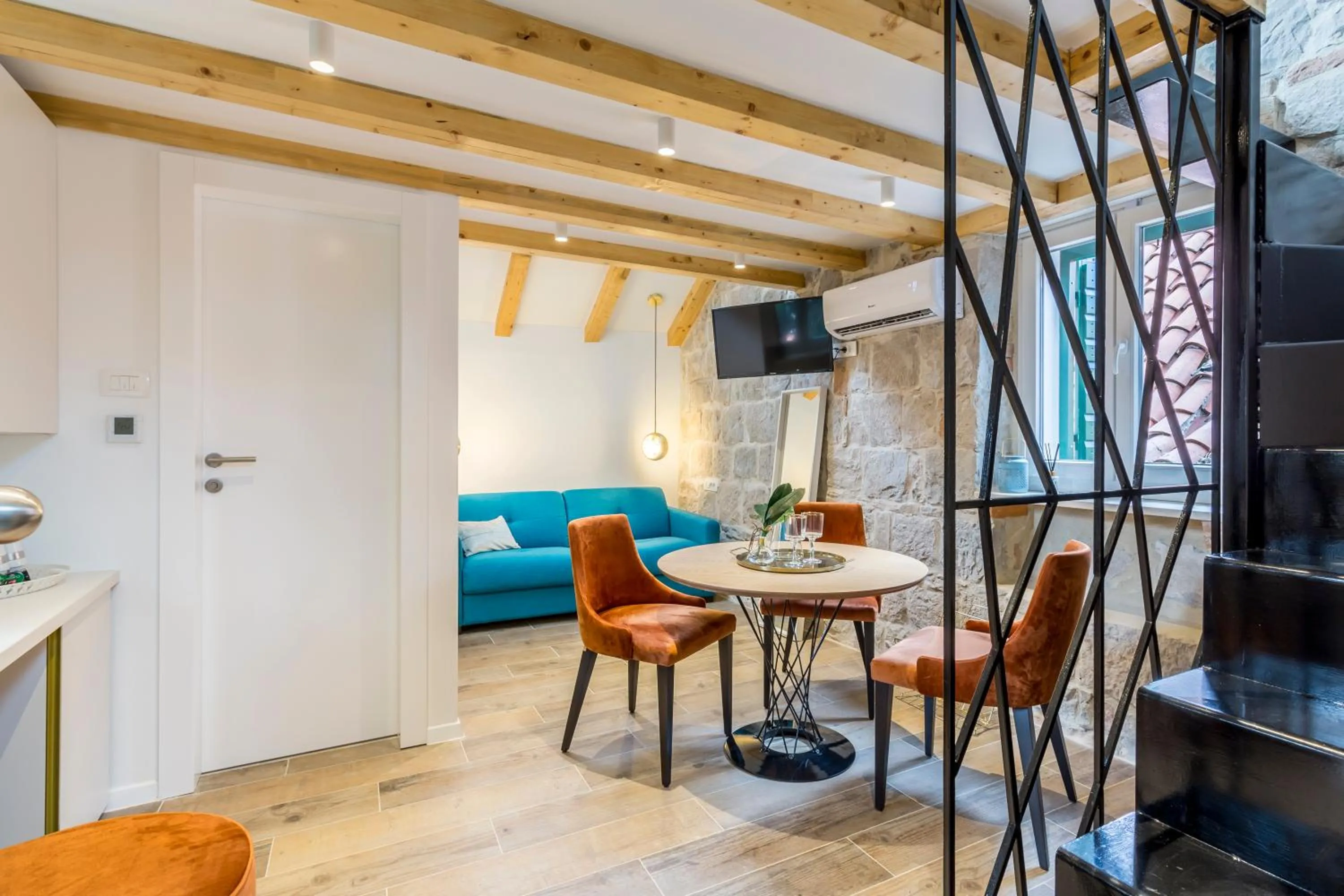 Miara Luxury Rooms