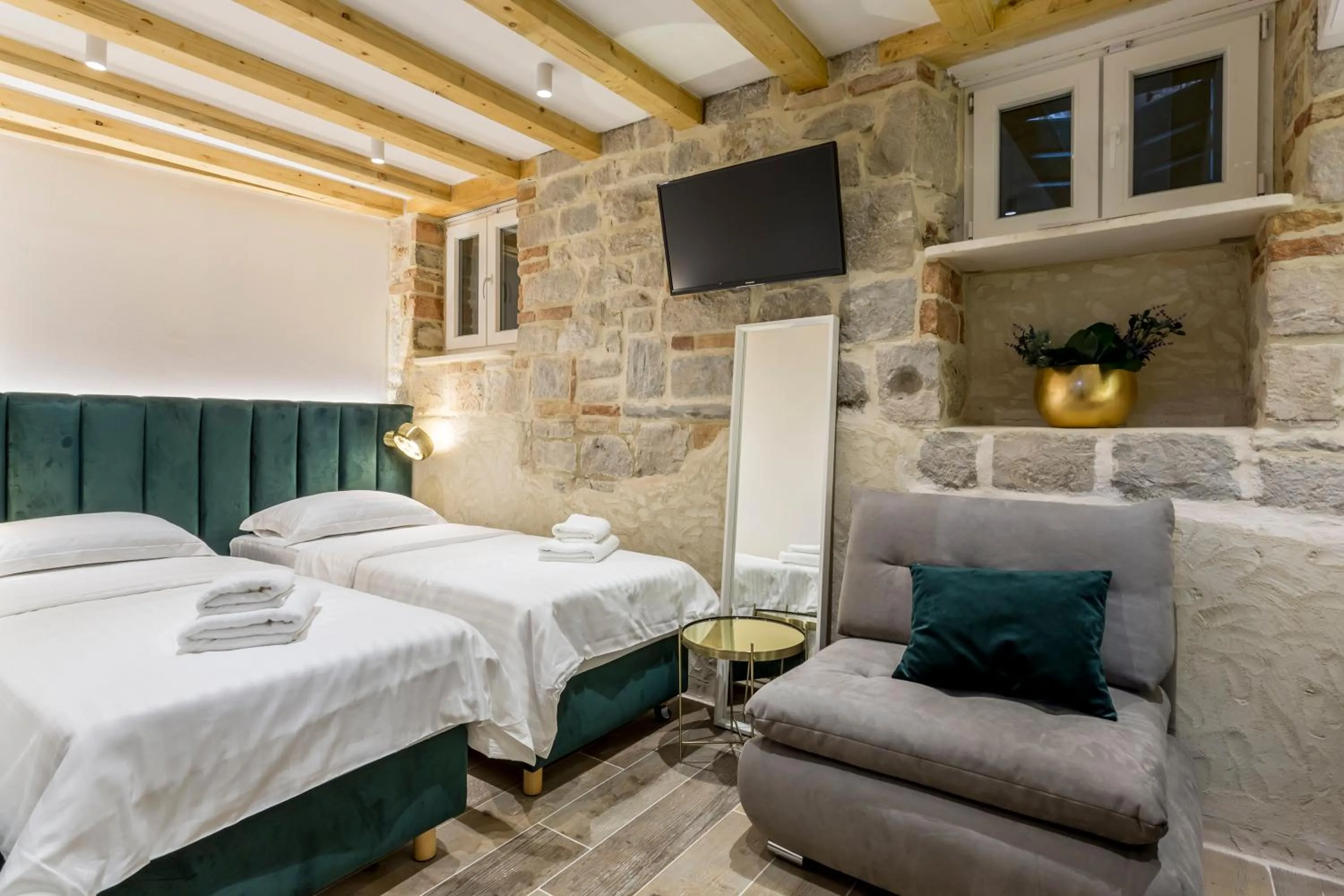 Bed in Miara Luxury Rooms