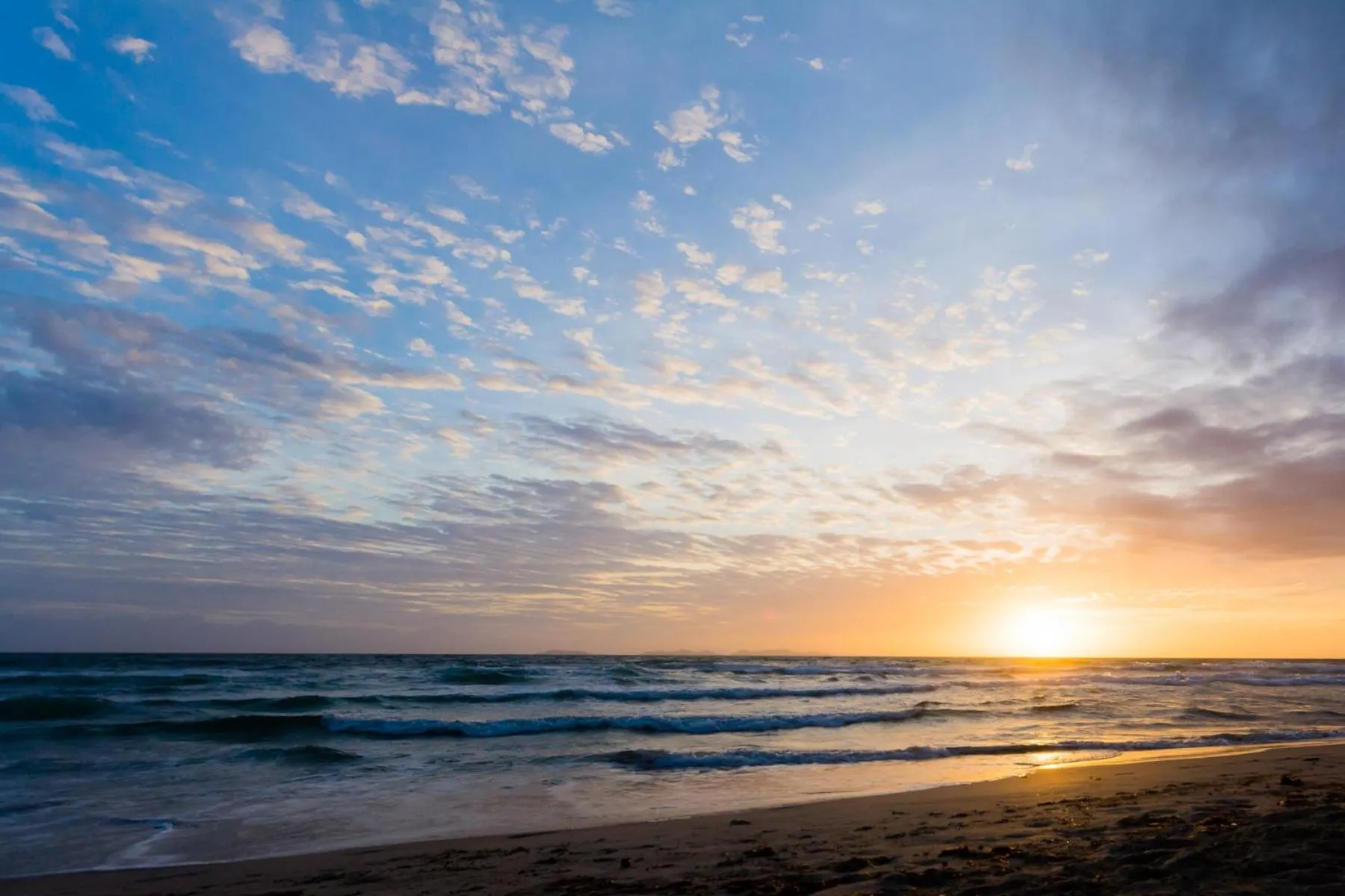 Property building in Agua Dorada Beach Hotel By Lidotel