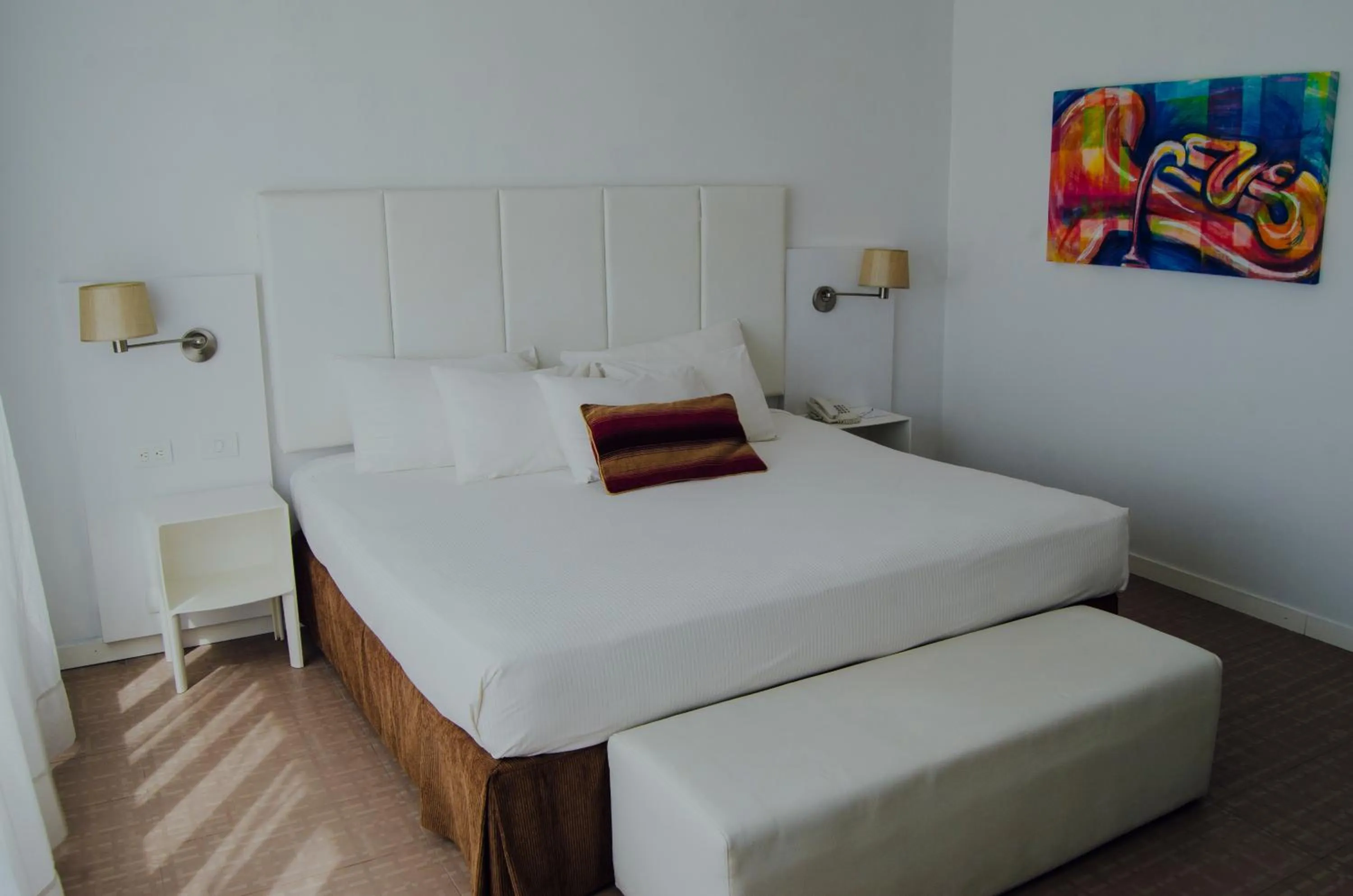 Bed in Agua Dorada Beach Hotel By Lidotel