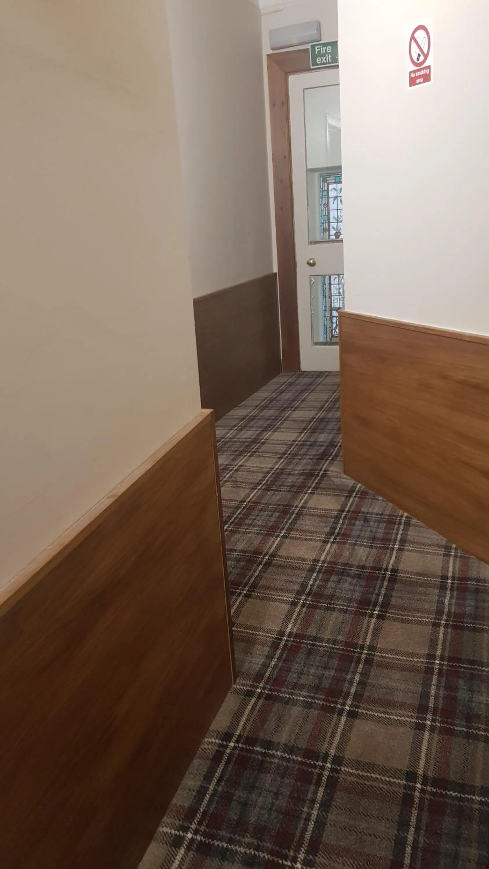 Edinburgh House Hotel