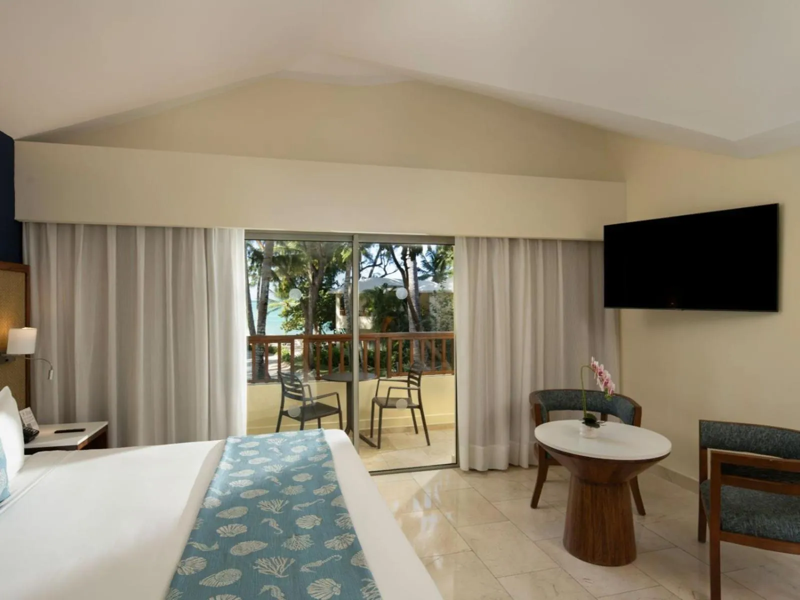 Bed in Impressive Premium Punta Cana - All Inclusive