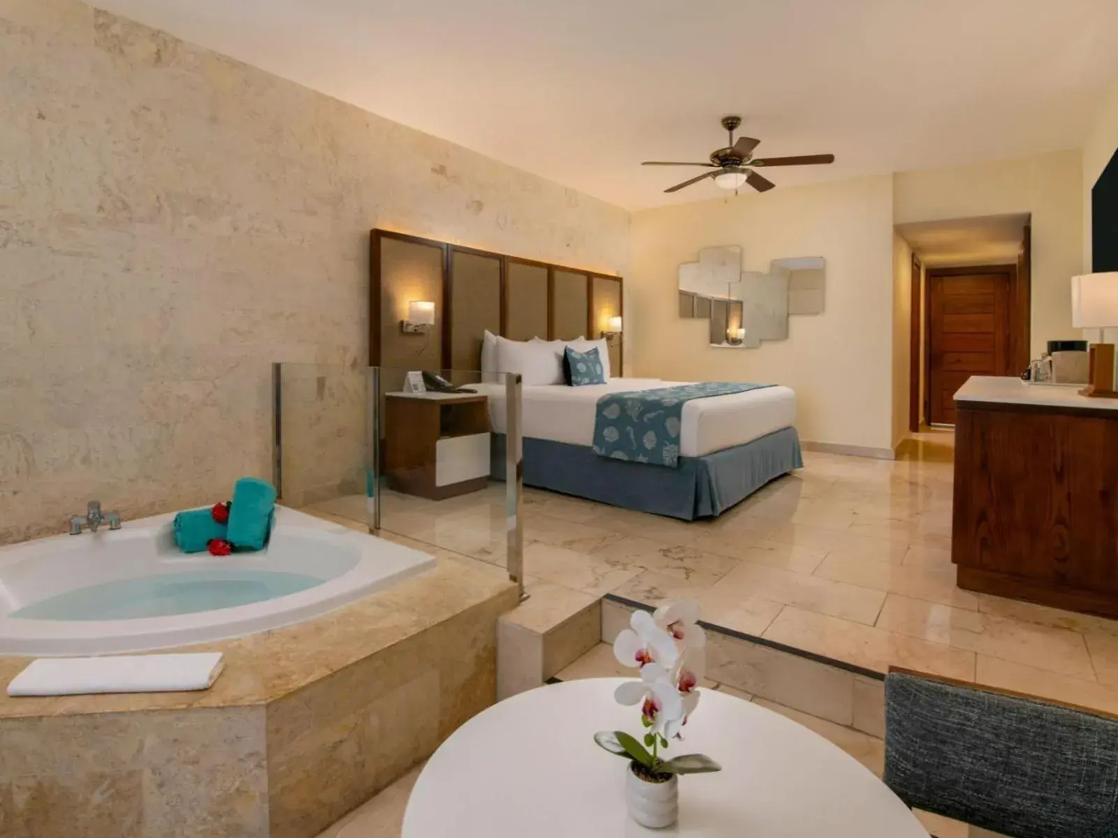 Sea view, Bed in Impressive Premium Punta Cana - All Inclusive Sea view, Bed in Impressive Premium Punta Cana - All Inclusive