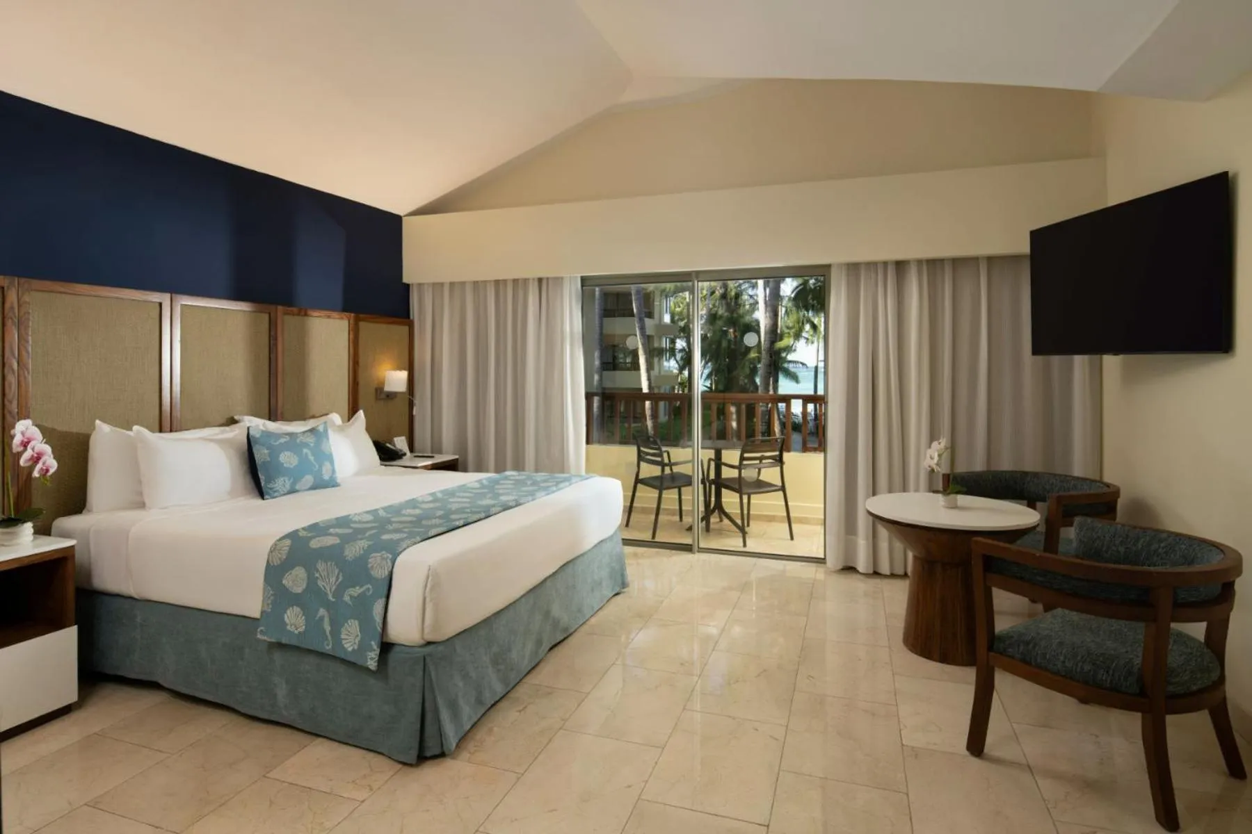 Bed in Impressive Premium Punta Cana - All Inclusive