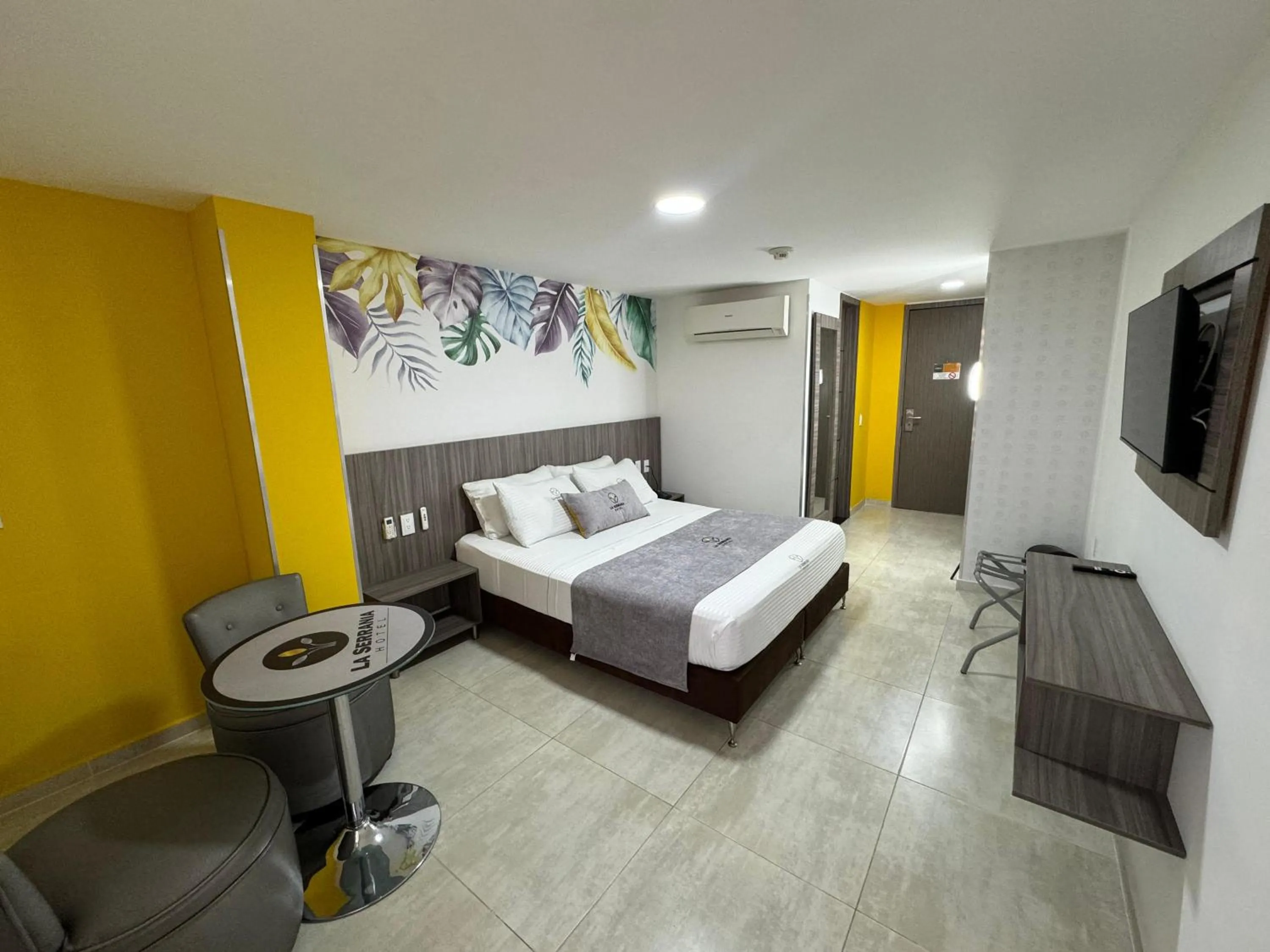 Bed in Hotel La Serrania Bucaramanga