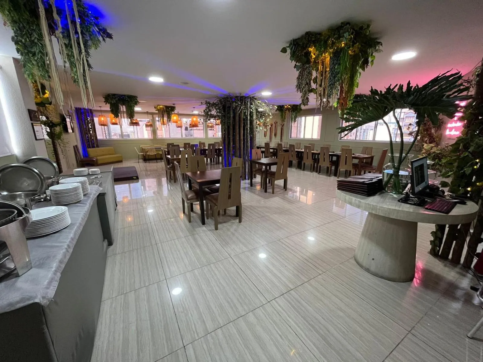 Restaurant/places to eat in Hotel La Serrania Bucaramanga
