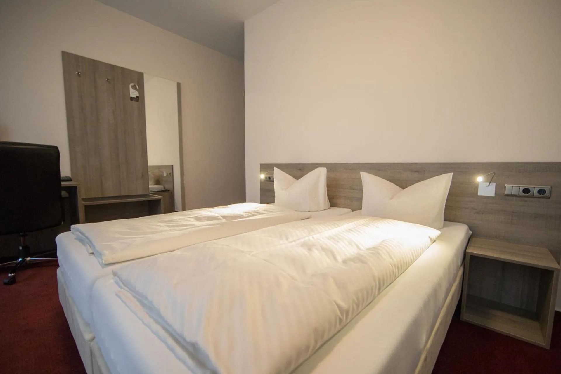 Photo of the whole room, Bed in Altes Landhaus