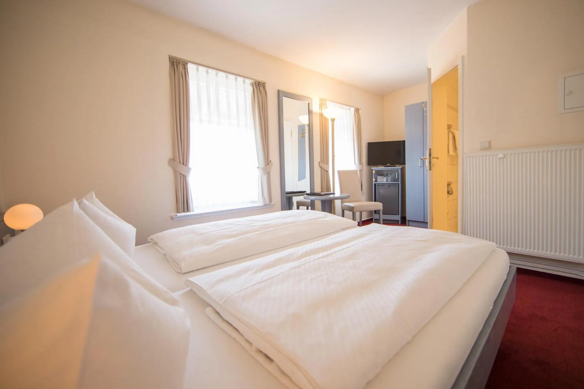 Bedroom, Bed in Altes Landhaus