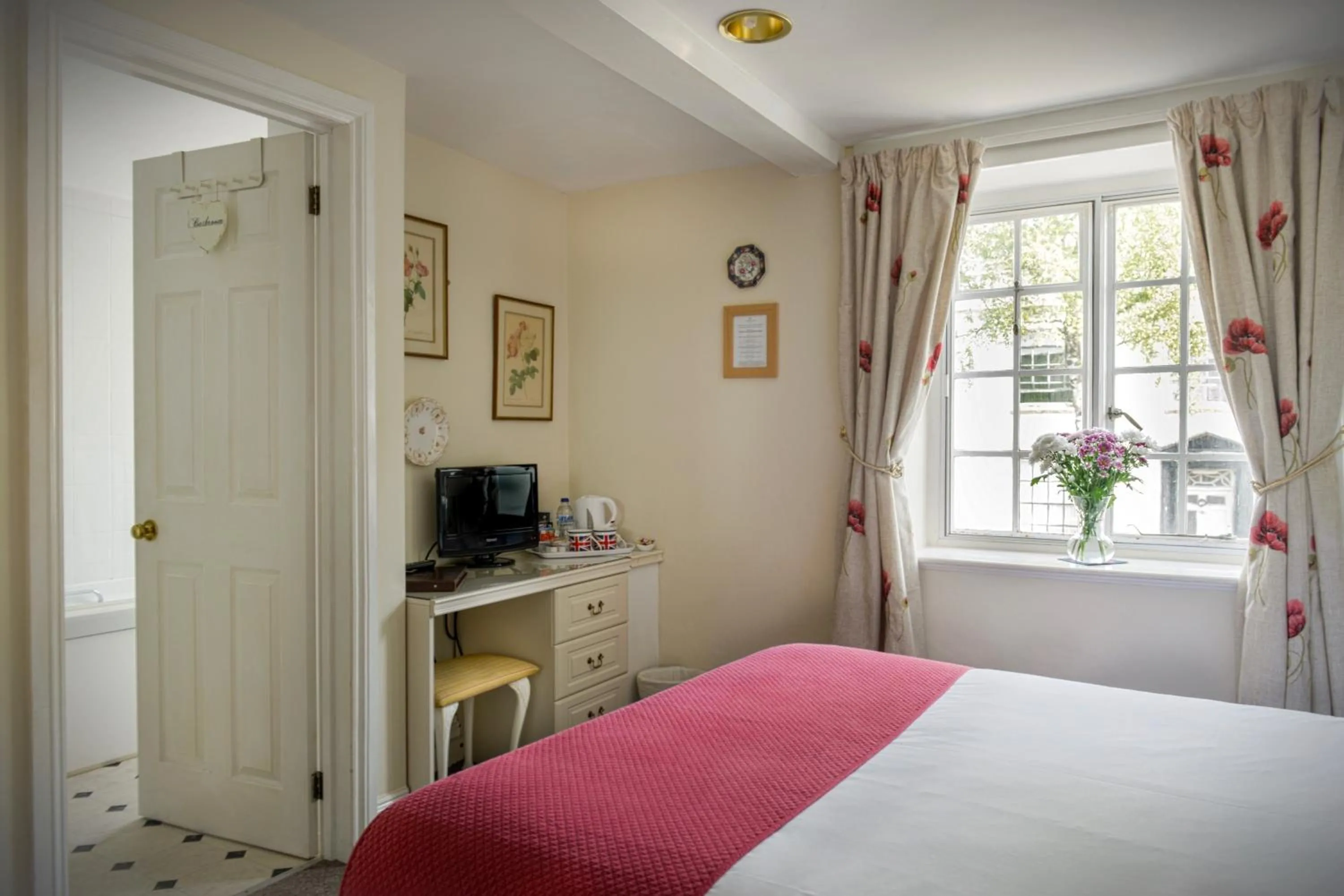 Double Room - single occupancy in Ammonite Lodge