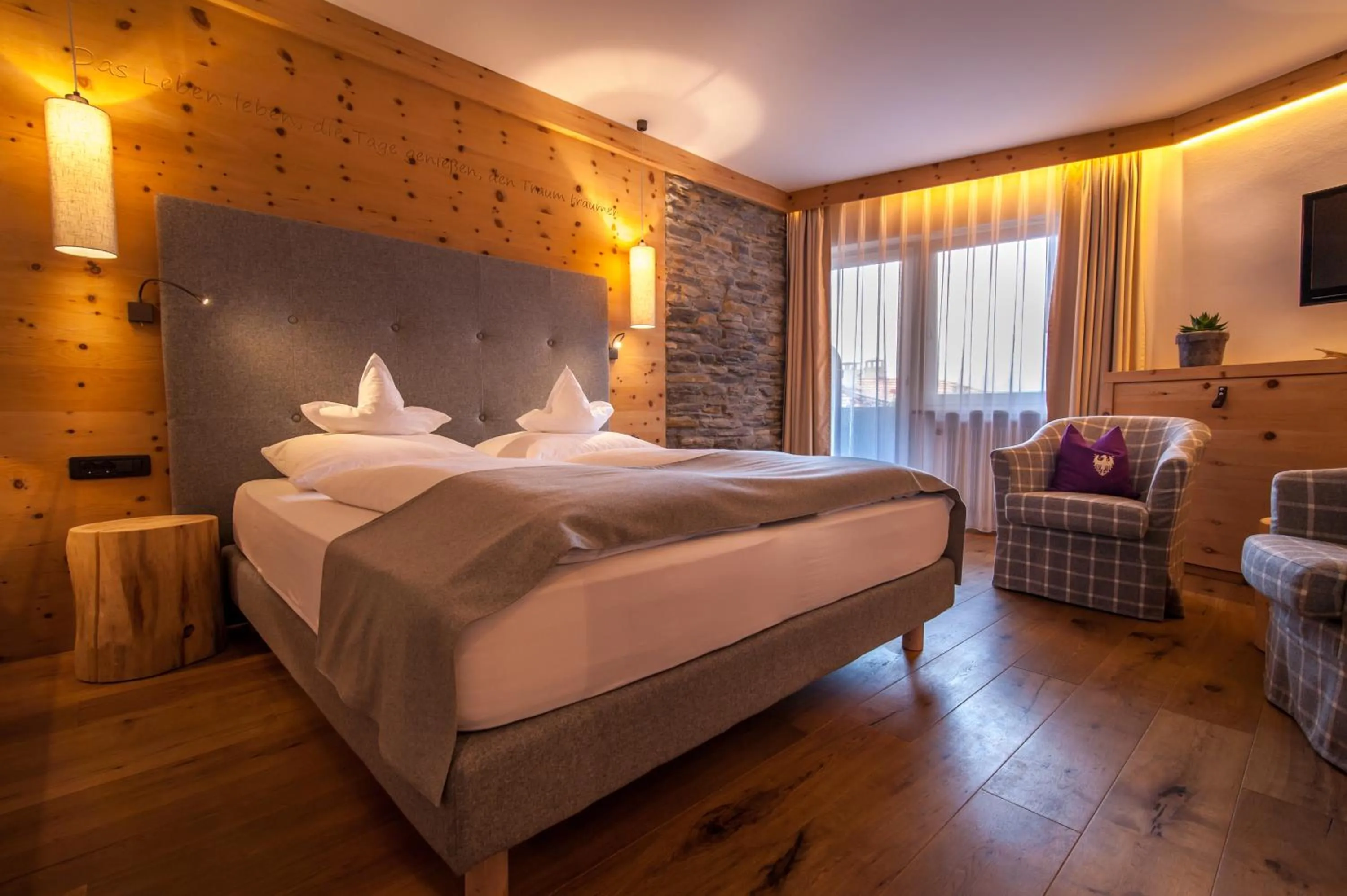 Bedroom in Hotel Zum Mohren