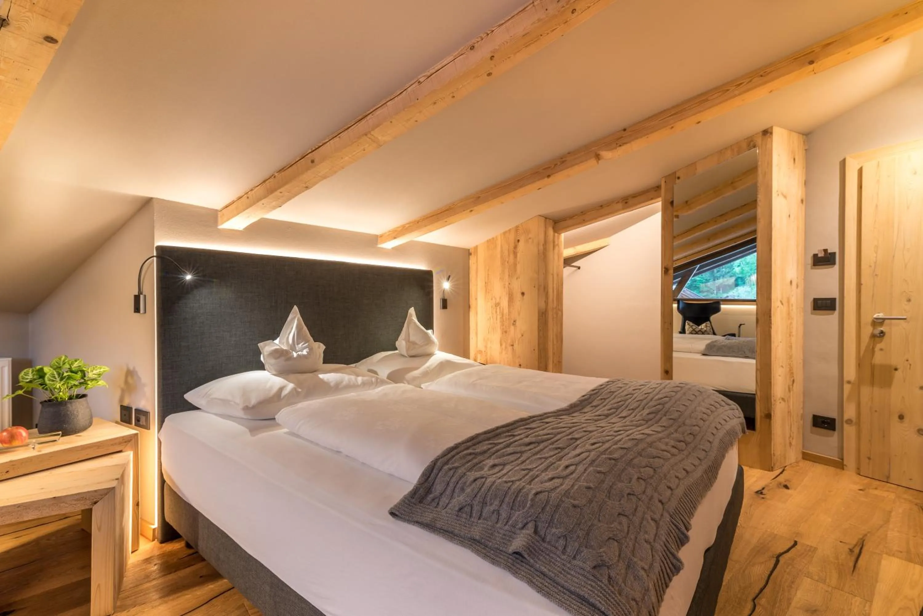 Bedroom in Hotel Zum Mohren