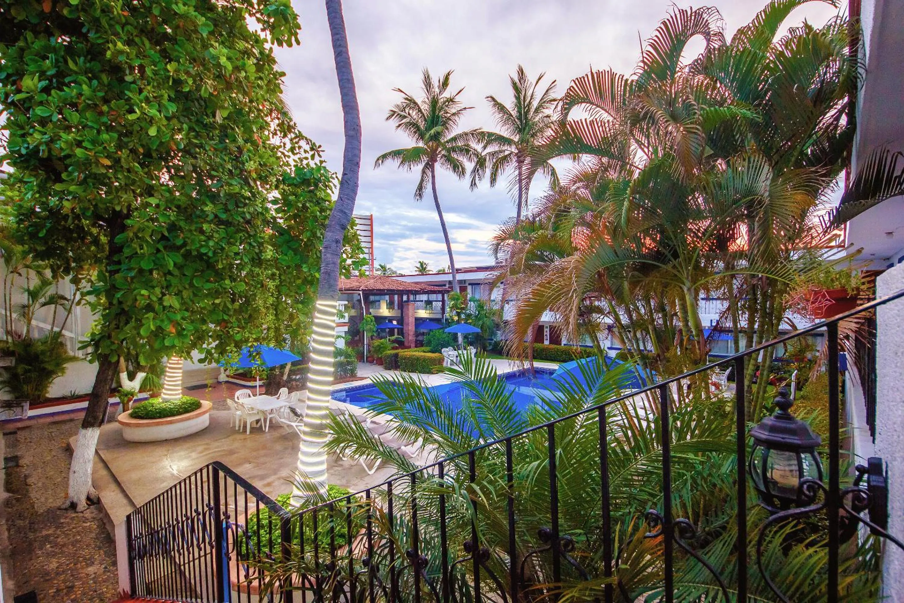 Patio in Hotel Hacienda Vallarta - Playa Las Glorias