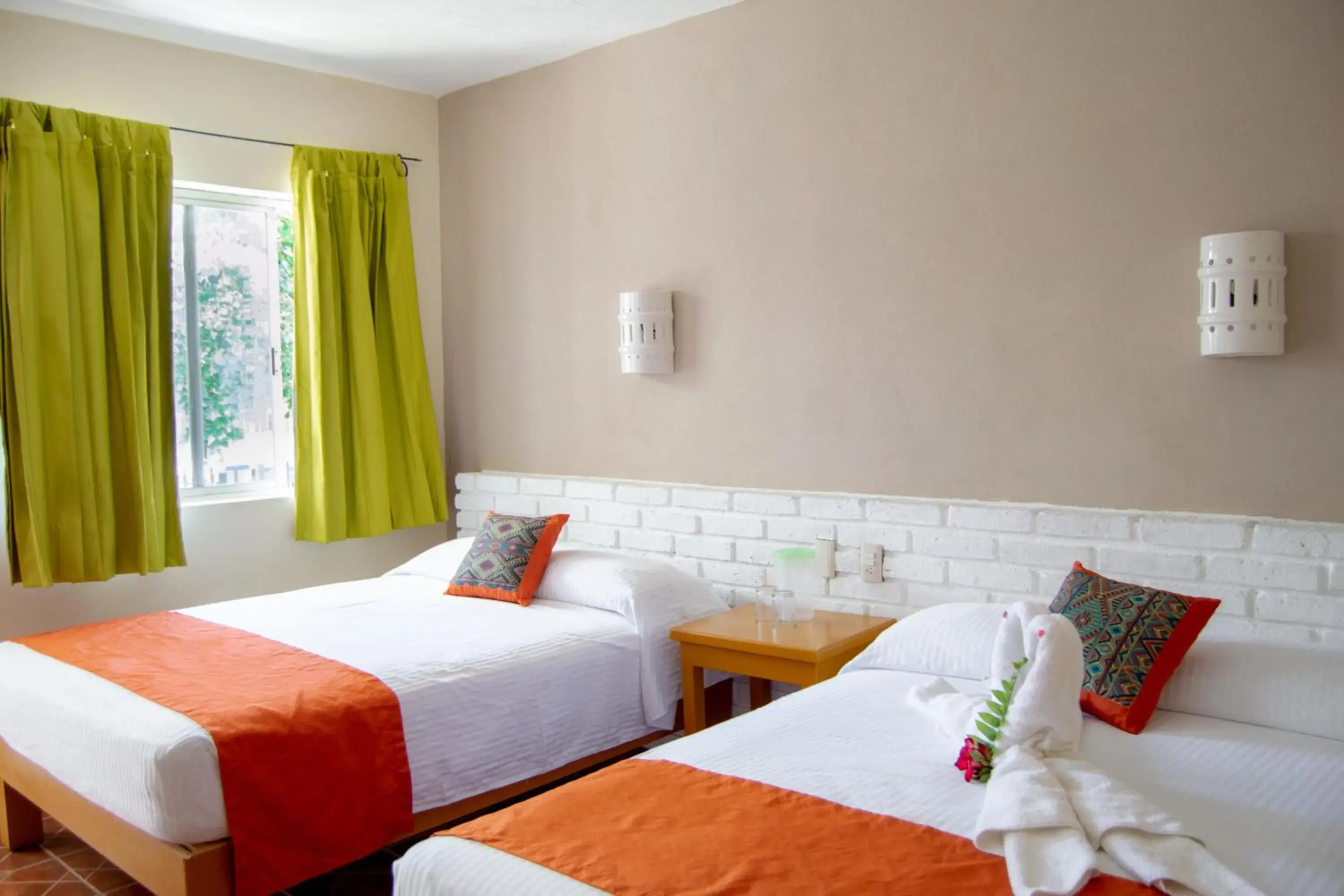 Bedroom, Bed in Hotel Hacienda Vallarta - Playa Las Glorias Bedroom, Bed in Hotel Hacienda Vallarta - Playa Las Glorias