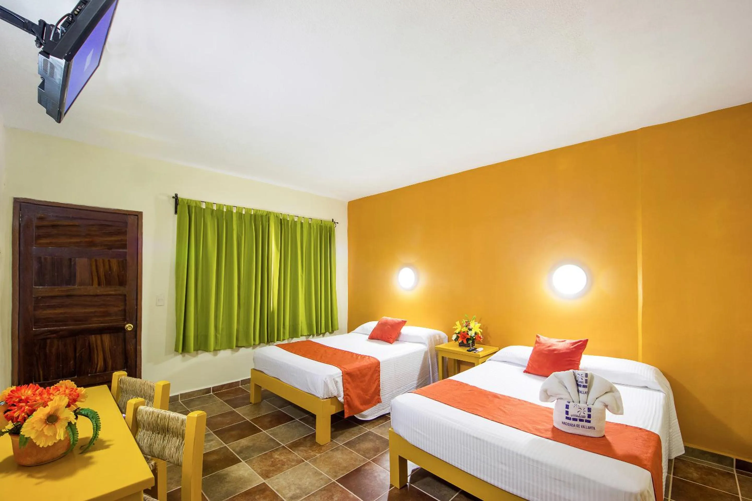 Bedroom, Bed in Hotel Hacienda Vallarta - Playa Las Glorias