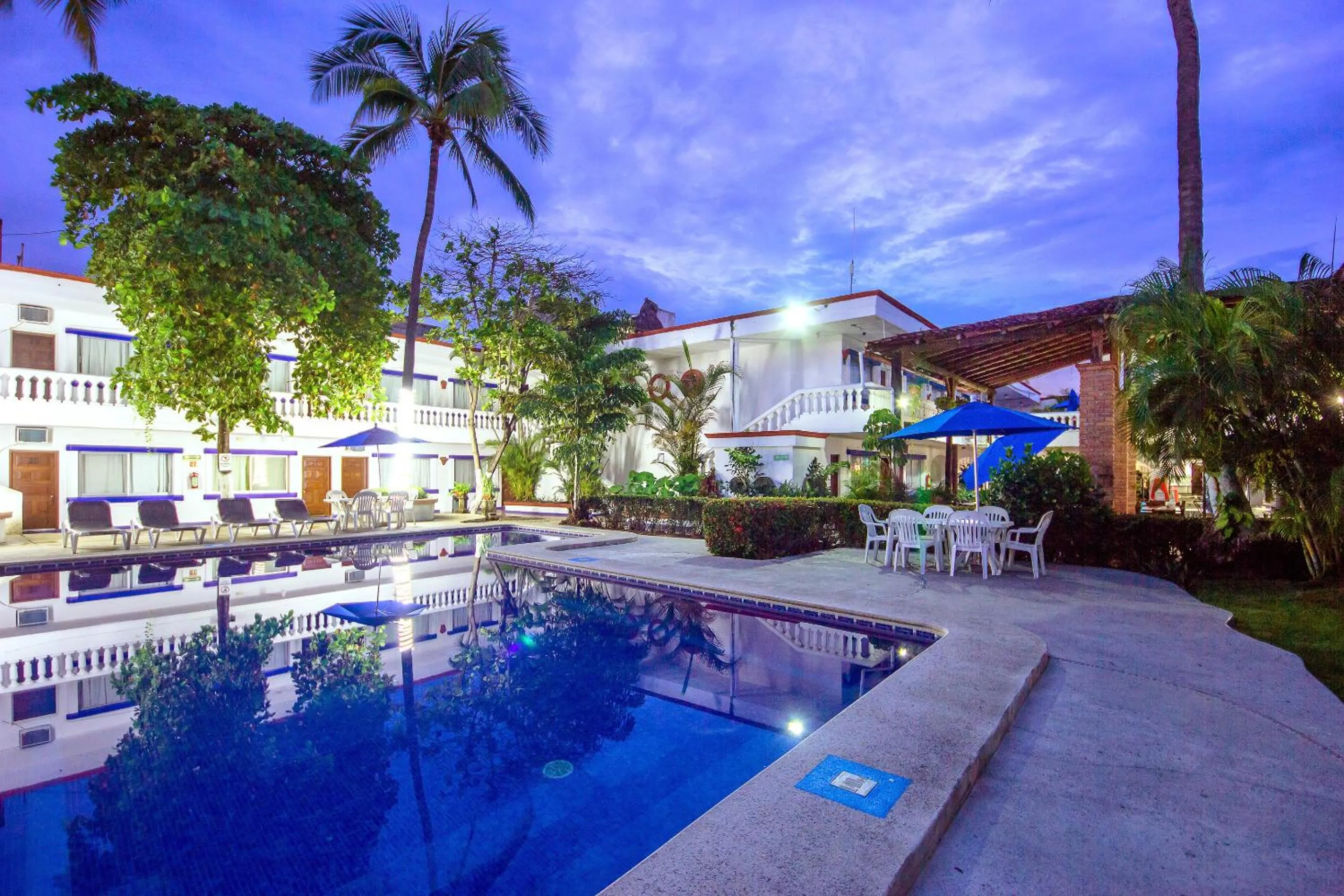 Garden in Hotel Hacienda Vallarta - Playa Las Glorias