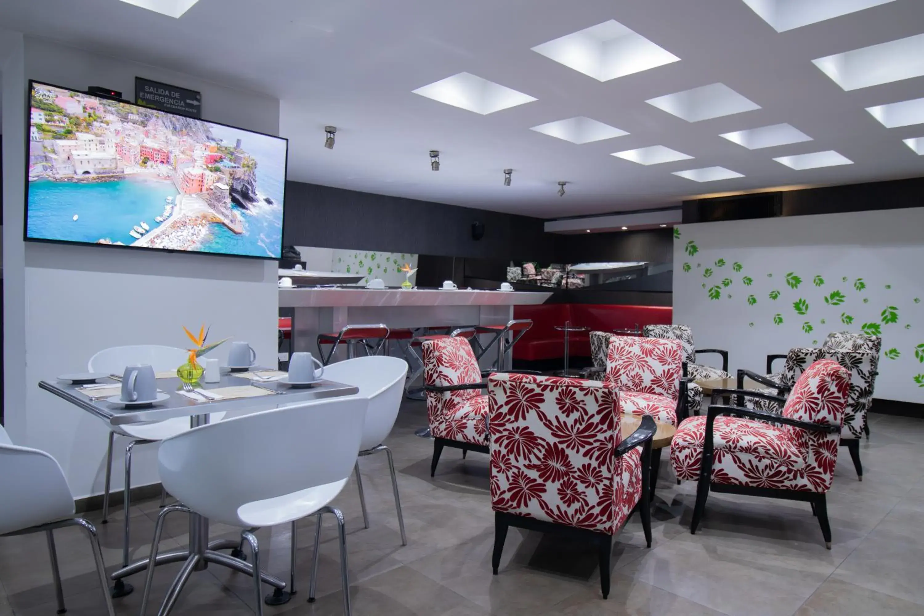 Restaurant/places to eat in San Simon Hotel Pereira By Soratama Restaurant/places to eat in San Simon Hotel Pereira By Soratama