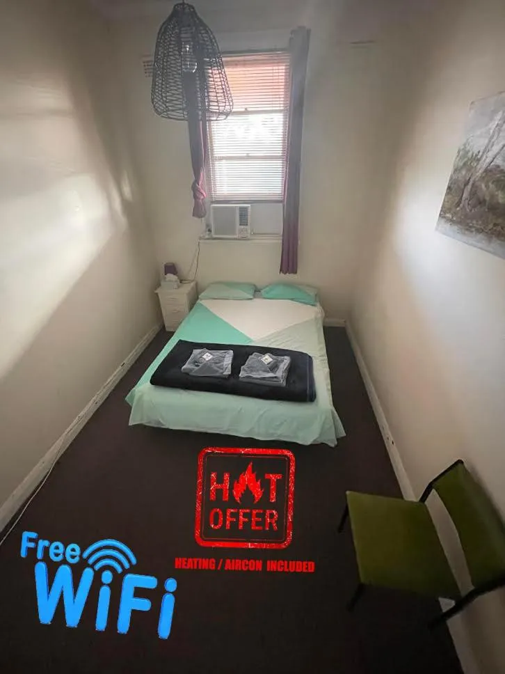 Bedroom, Bed in Kaneira Hotel