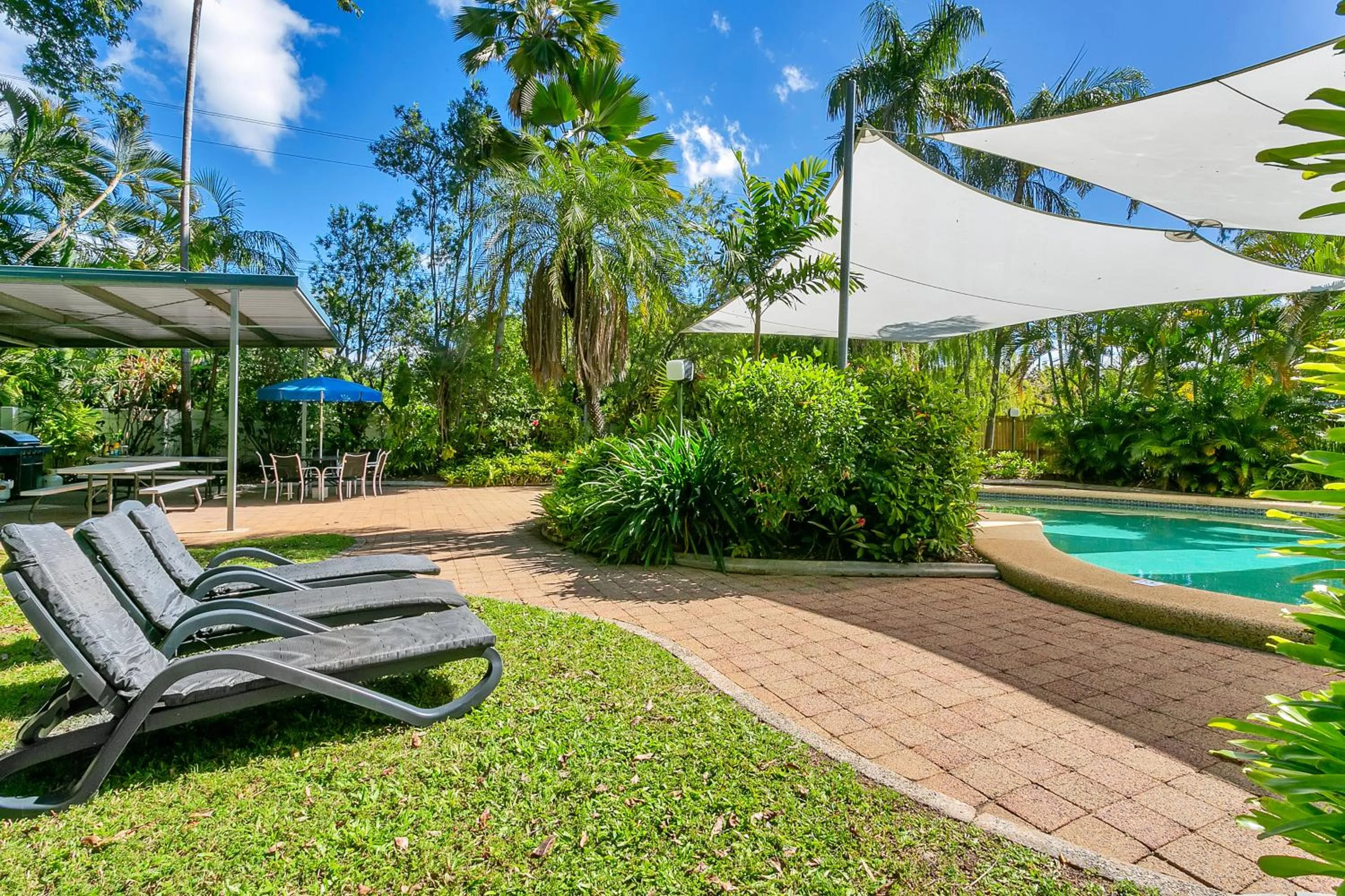 BBQ facilities in Roydon Beachfront Apartments