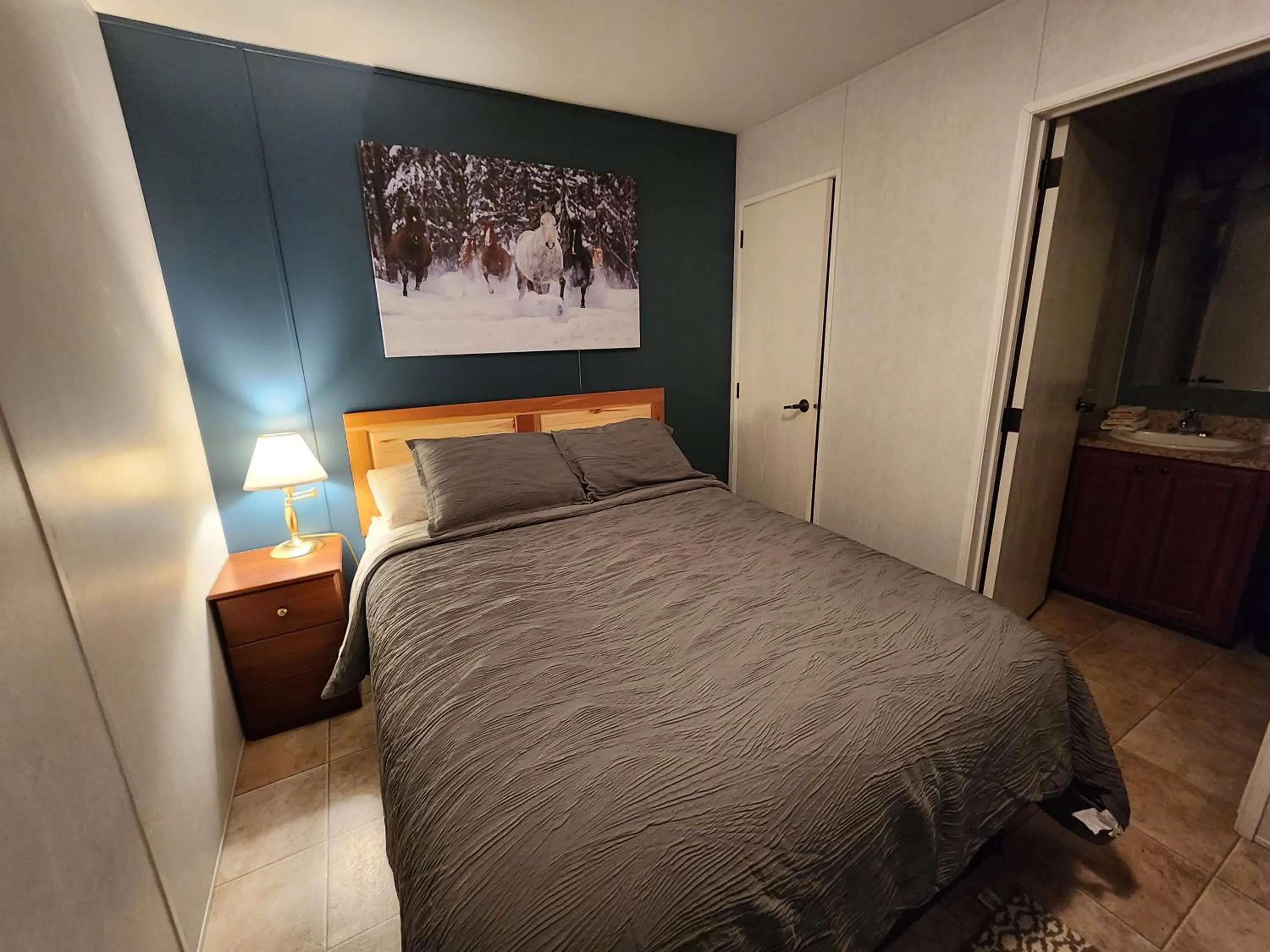 Bed in Circle R Motel