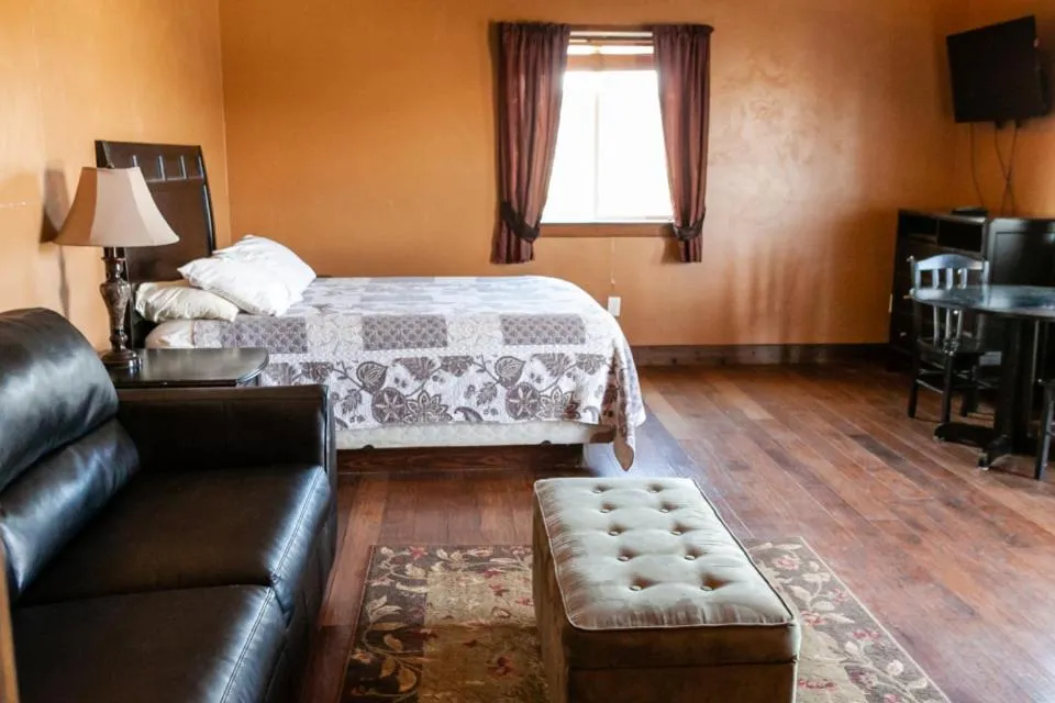 Bed in Circle R Motel