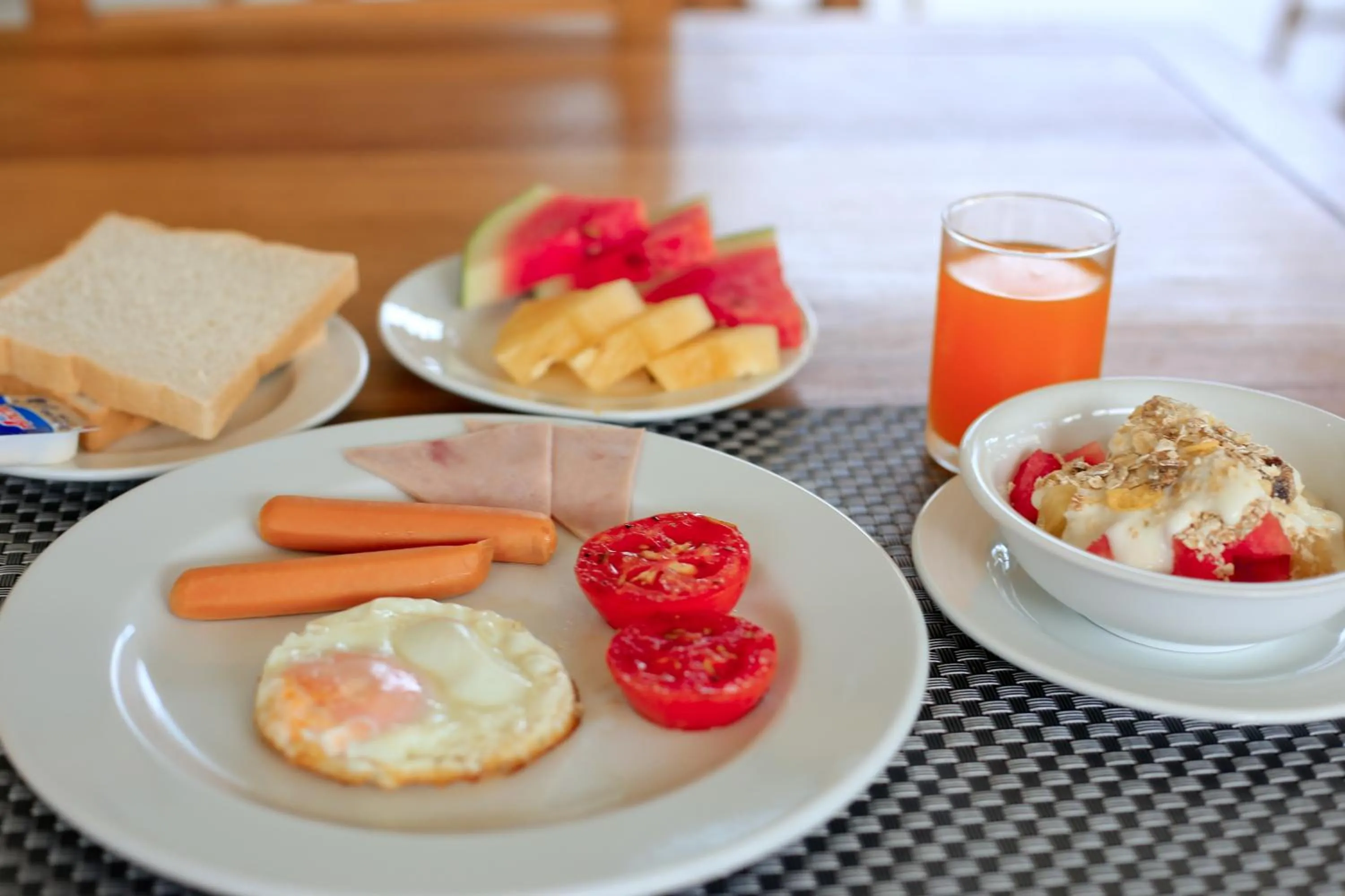 Breakfast in Shangrilah Bungalow