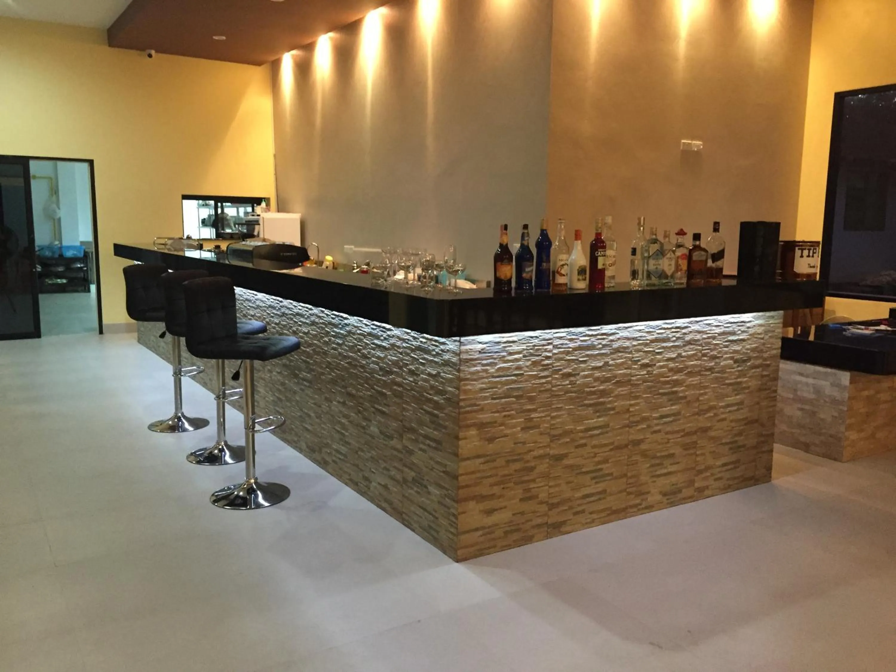 Lounge or bar in Shangrilah Bungalow