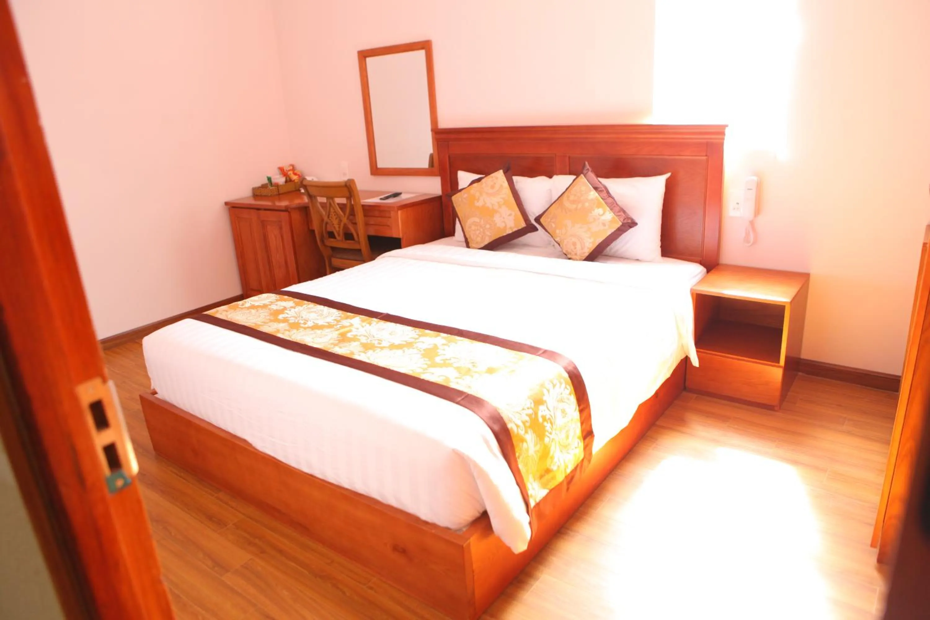 Bed in Hồng Tùng Hotel