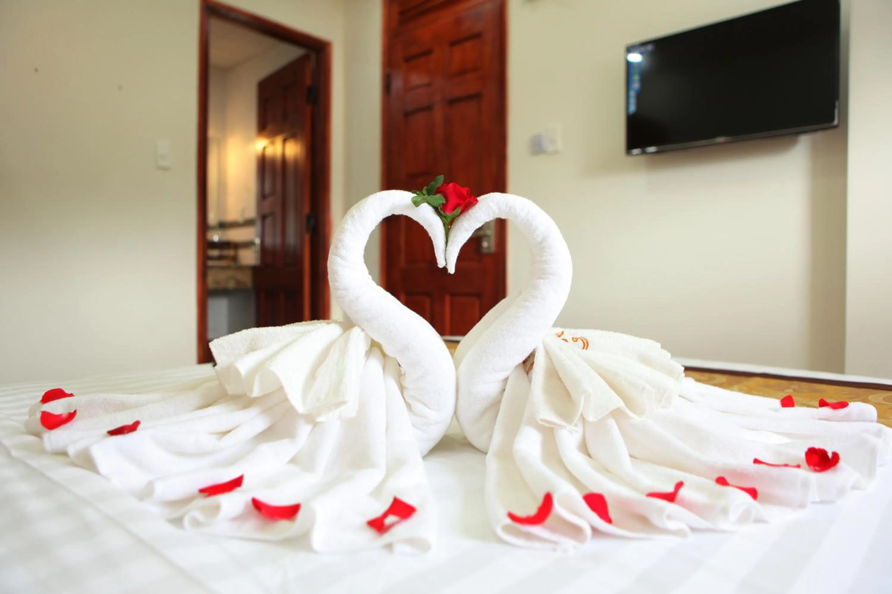 Bed in Hồng Tùng Hotel