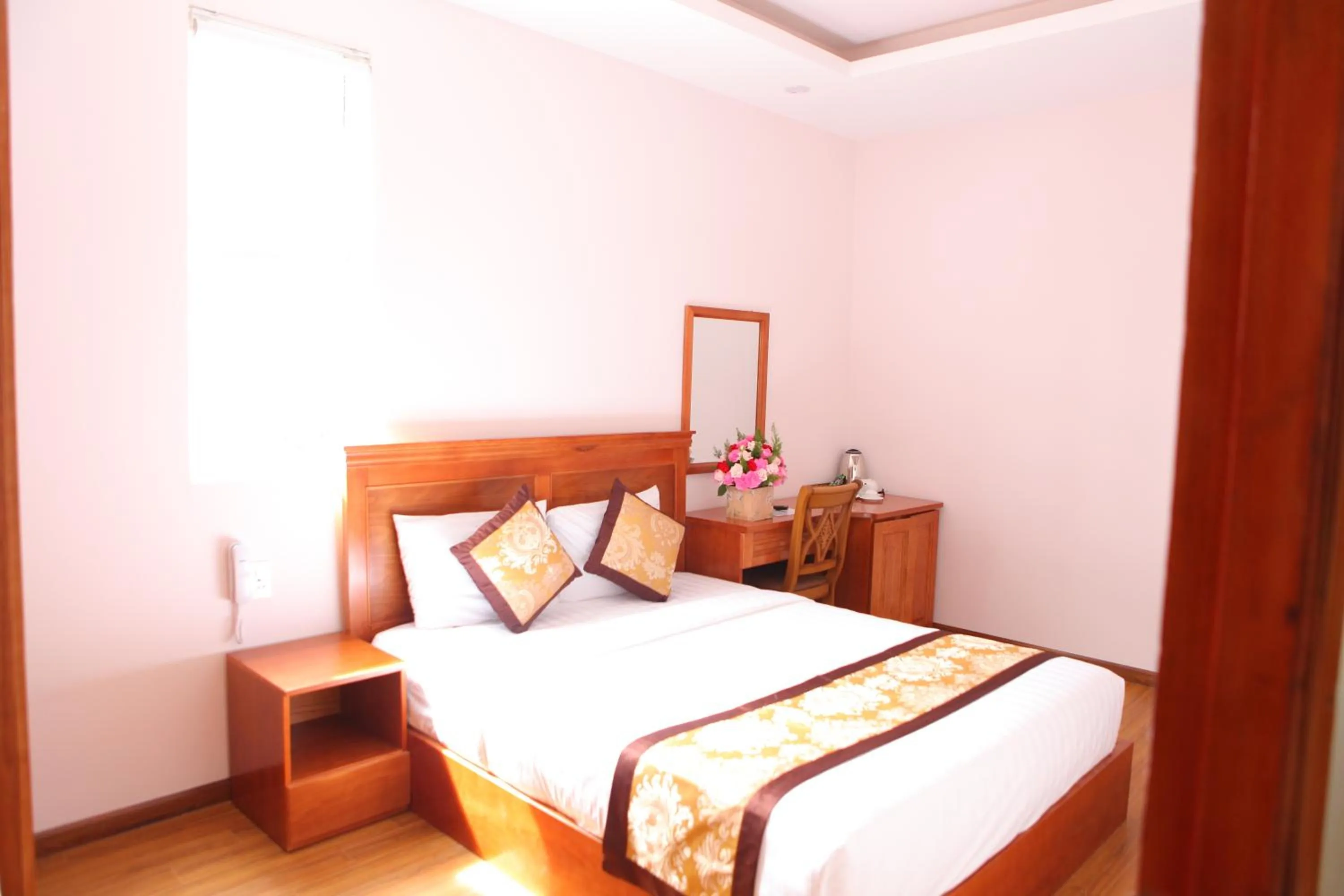 Bed in Hồng Tùng Hotel