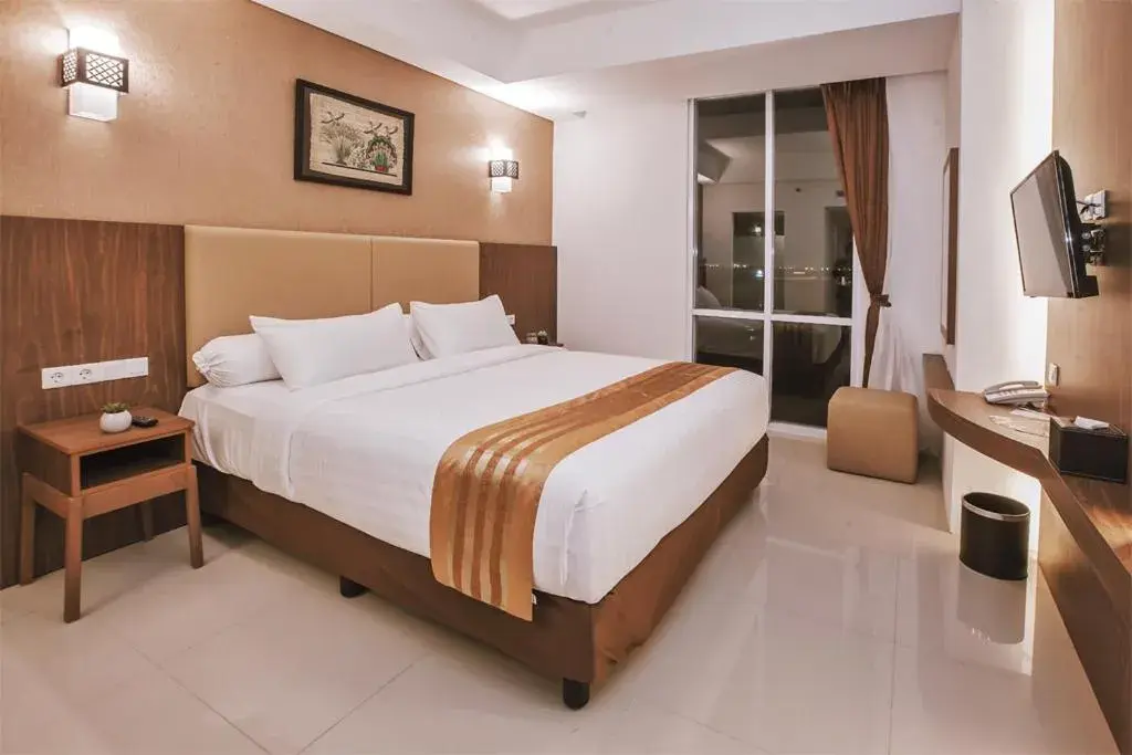 Bedroom, Bed in The Azana Hotel Airport Semarang