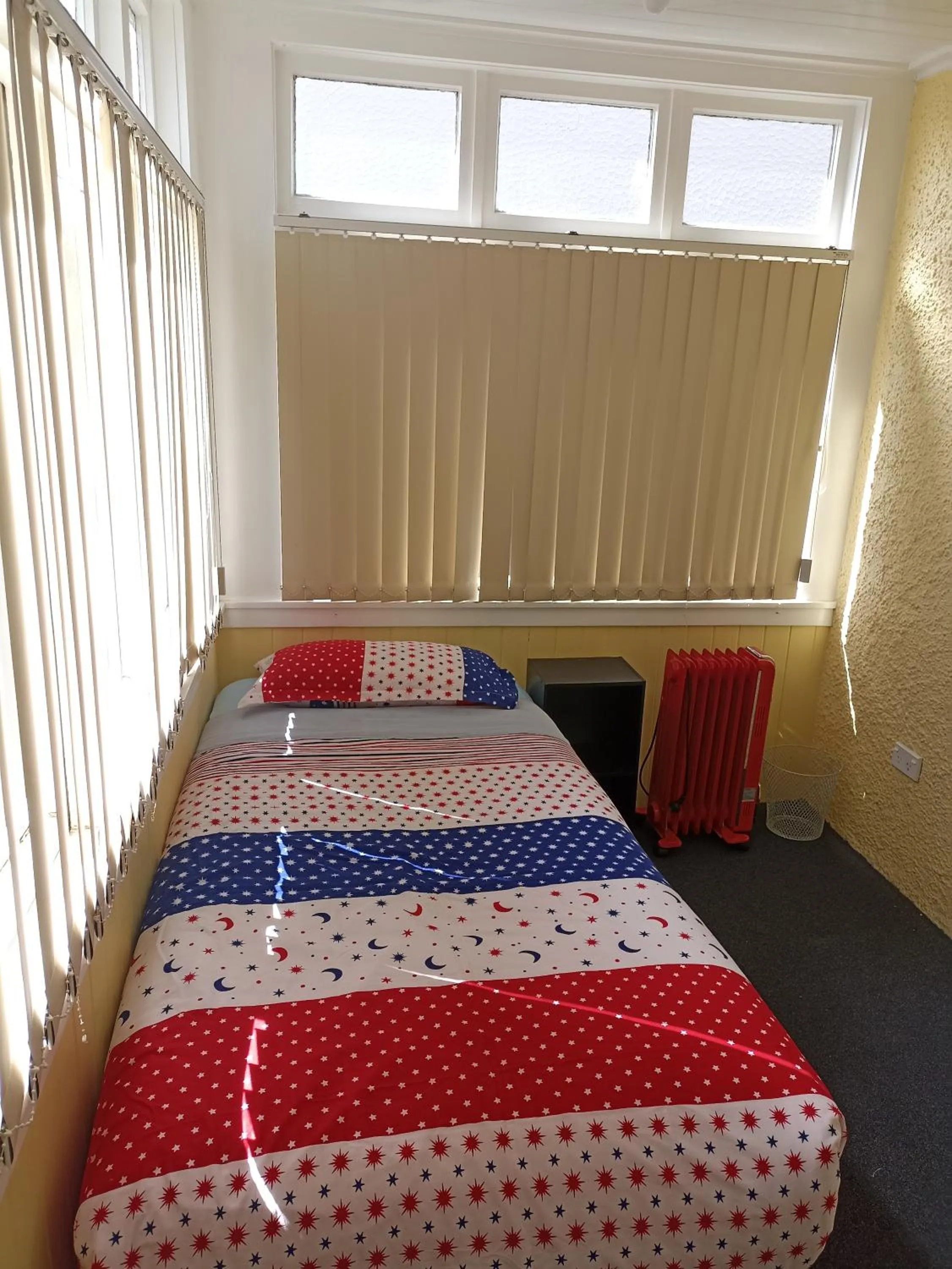 Bed in Rotorua Central Backpackers