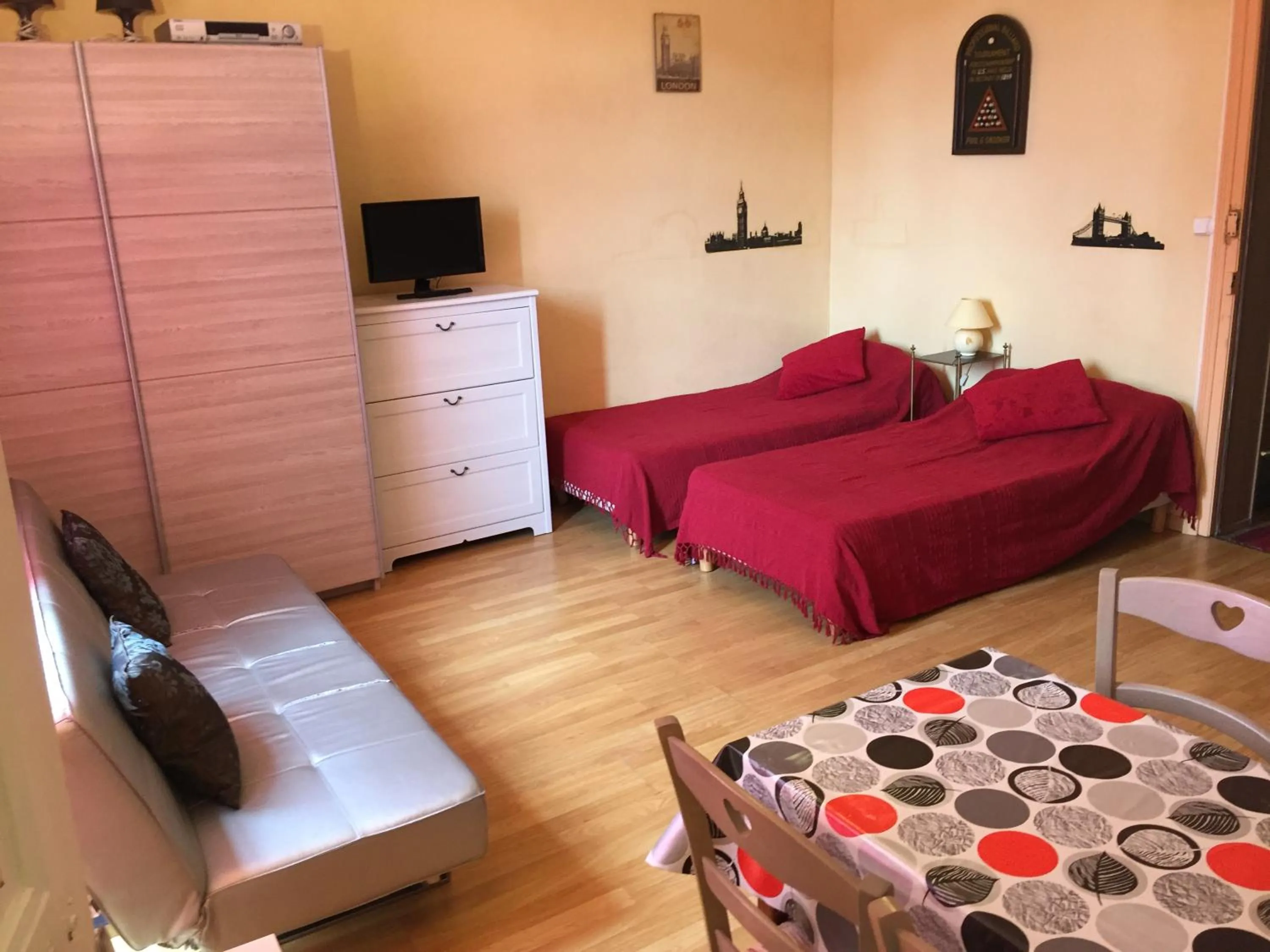 Bed in Residence Le Continental