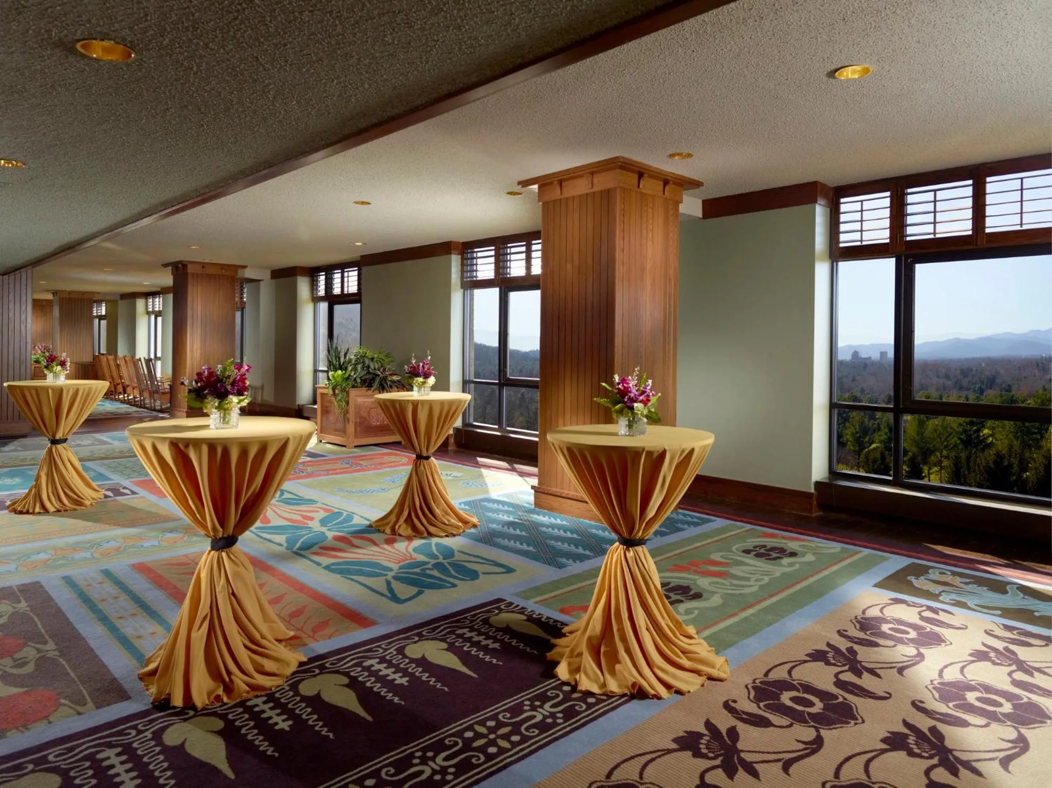 Meeting/conference room in The Omni Grove Park Inn & Spa - Asheville