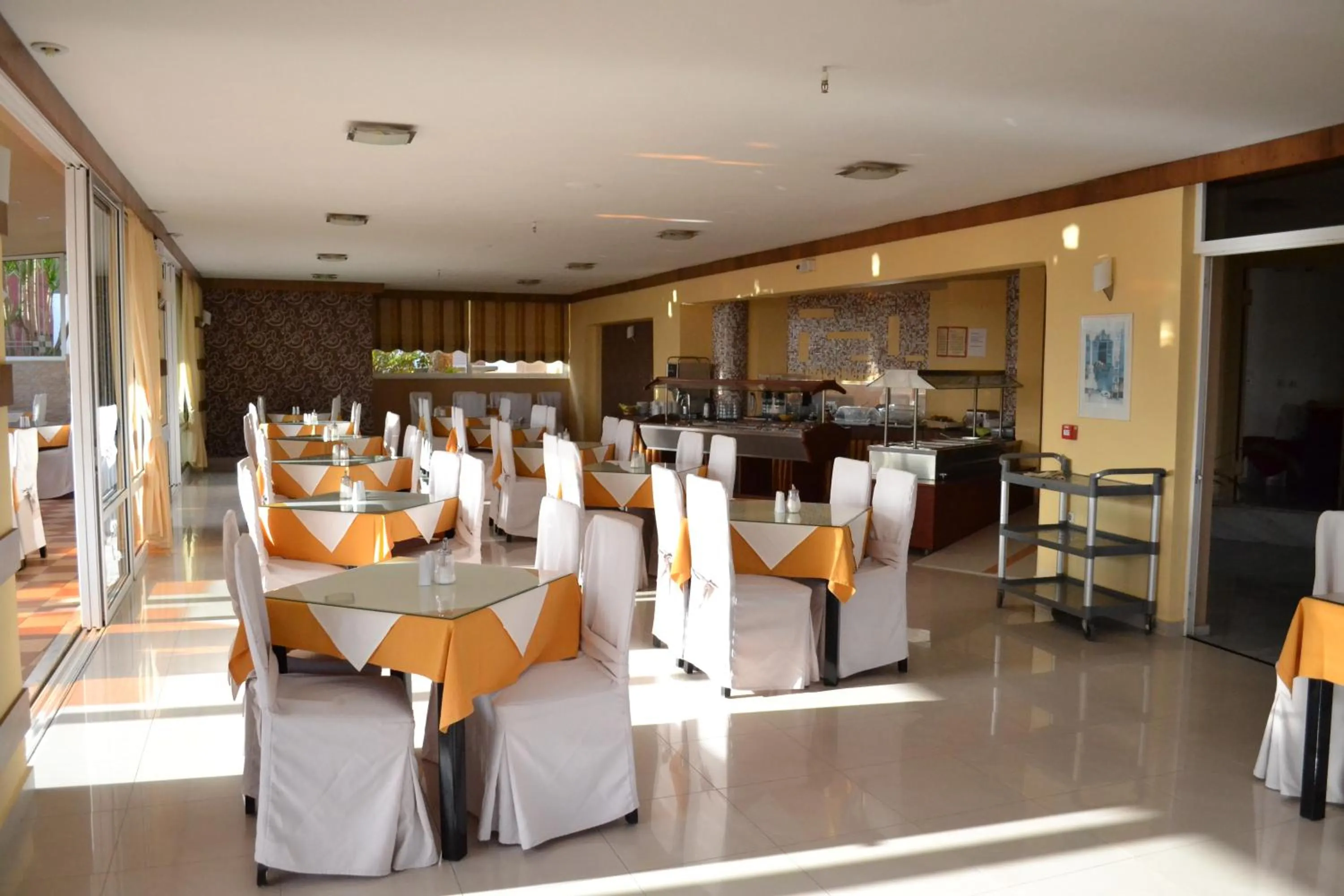 Restaurant/places to eat in Palladion