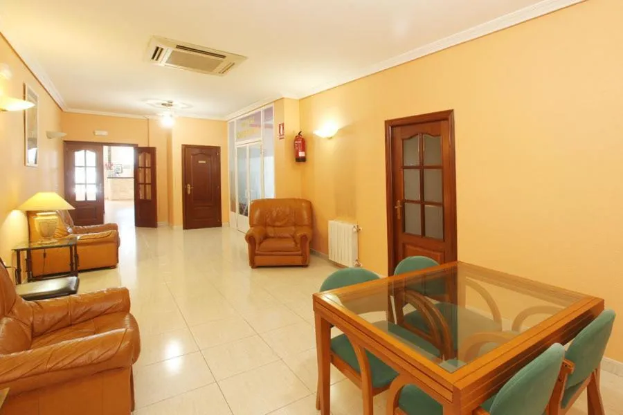 Restaurant/places to eat in El Cisne Verde