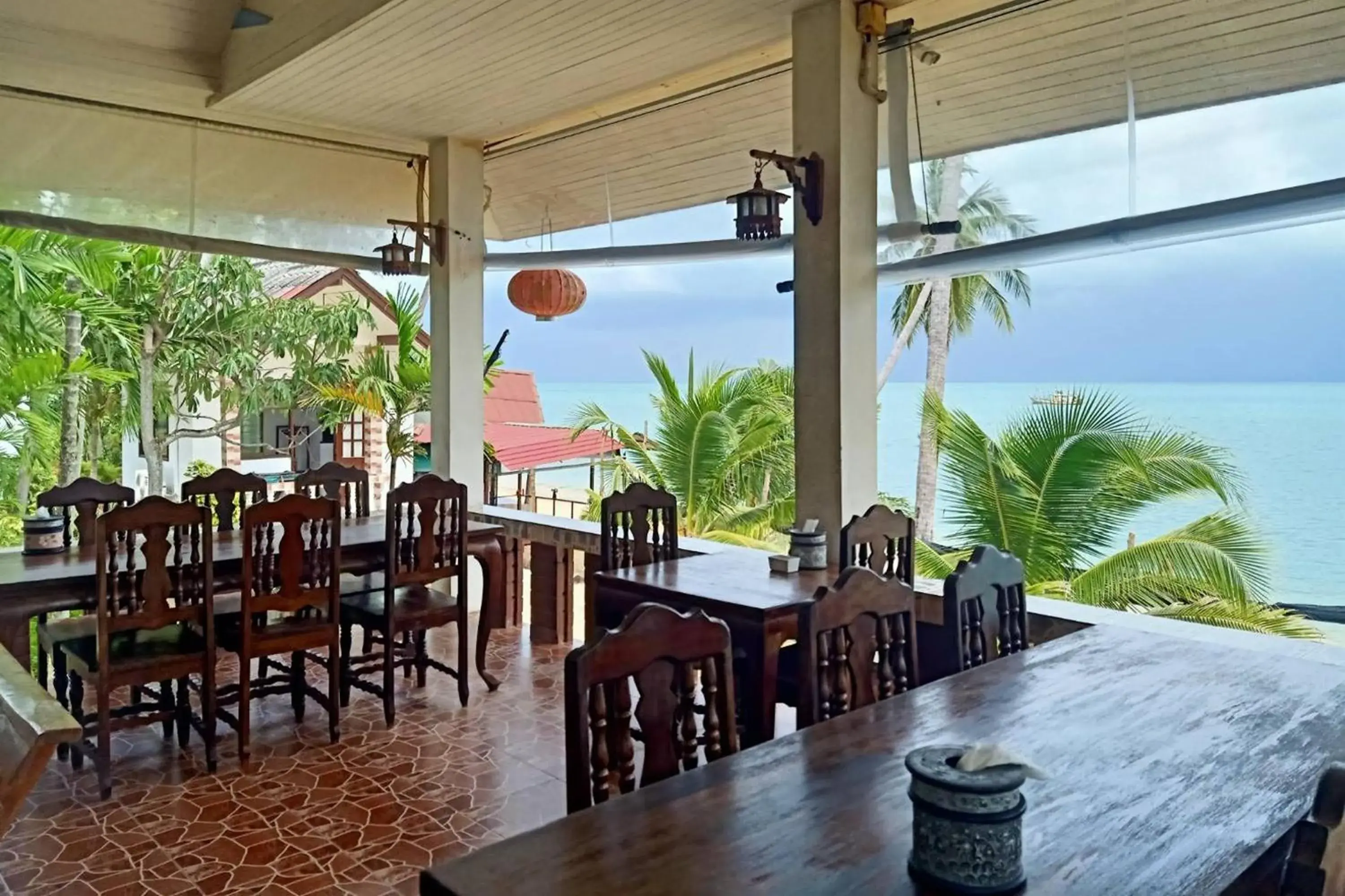 Restaurant/places to eat in Palm Point Village Restaurant/places to eat in Palm Point Village