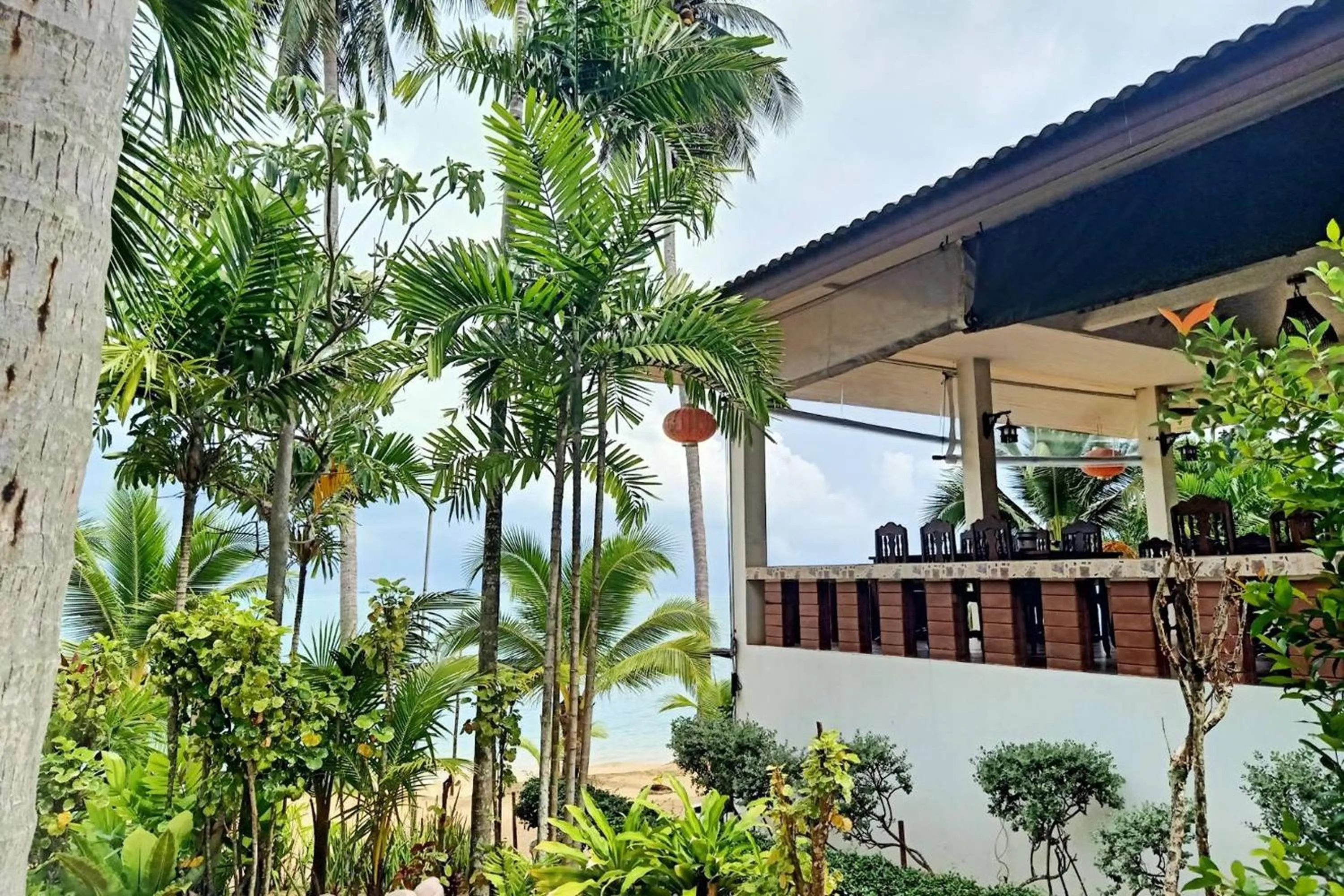 Property building in Palm Point Village