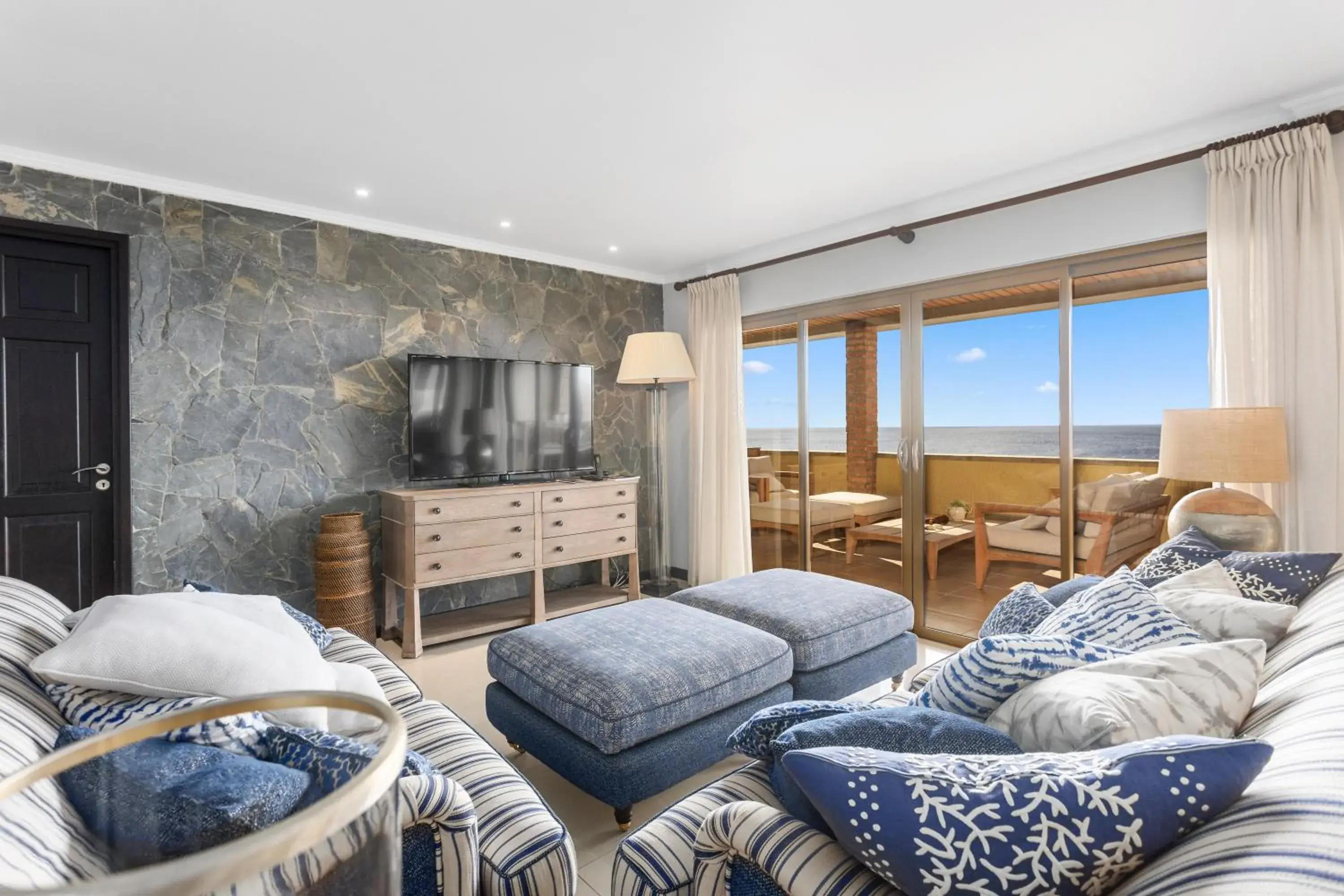Penthouse in The Bellafonte - Luxury Oceanfront Hotel Penthouse in The Bellafonte - Luxury Oceanfront Hotel