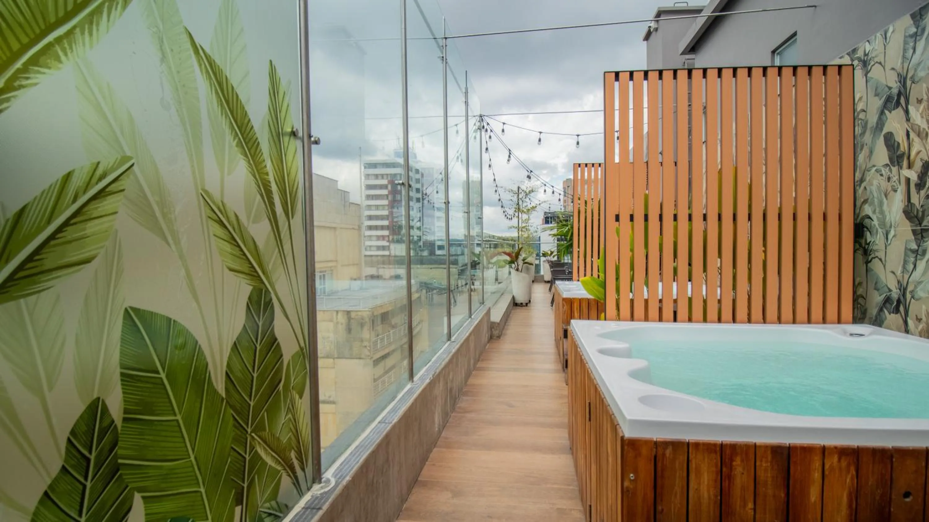 Hot Tub in Hotel Soratama