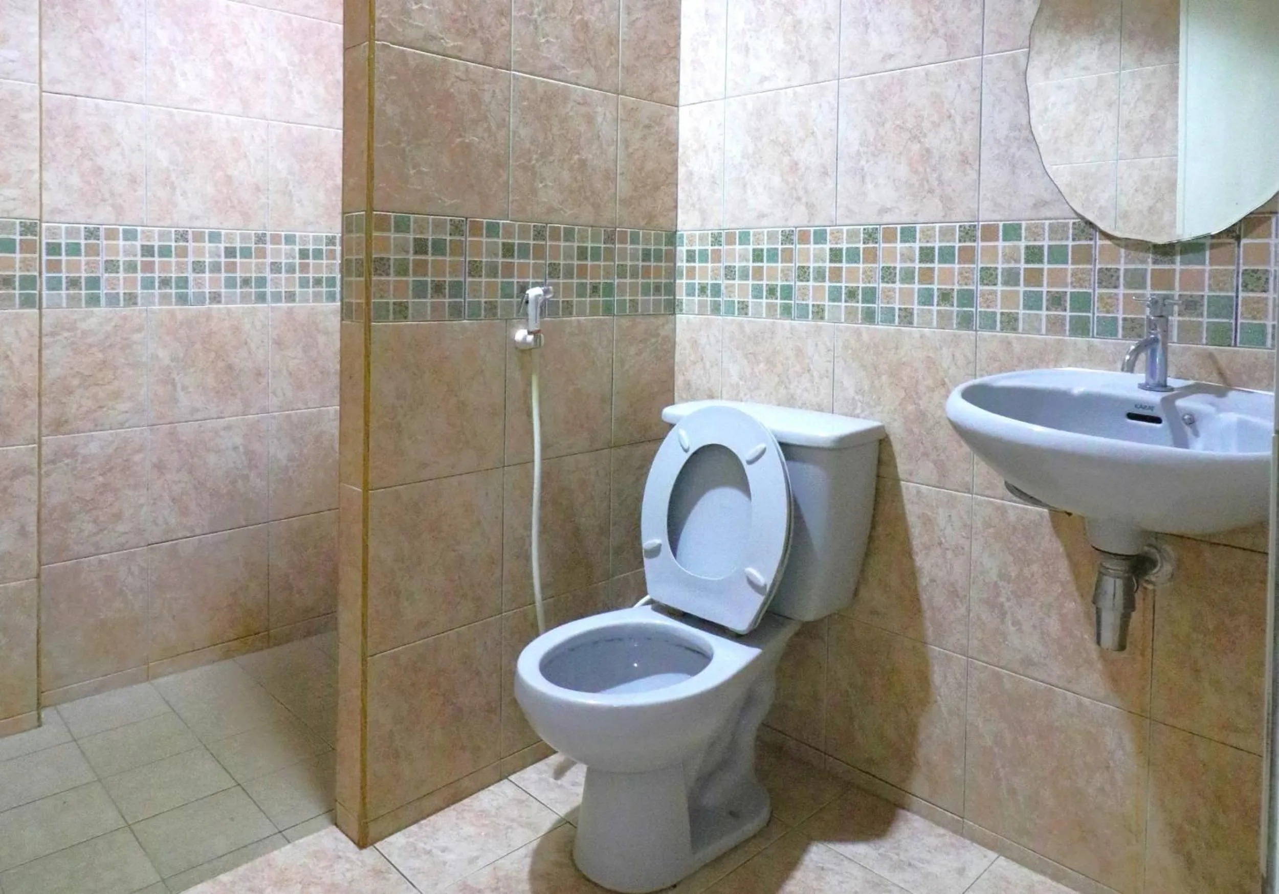 Shower in Baan Nat The Village